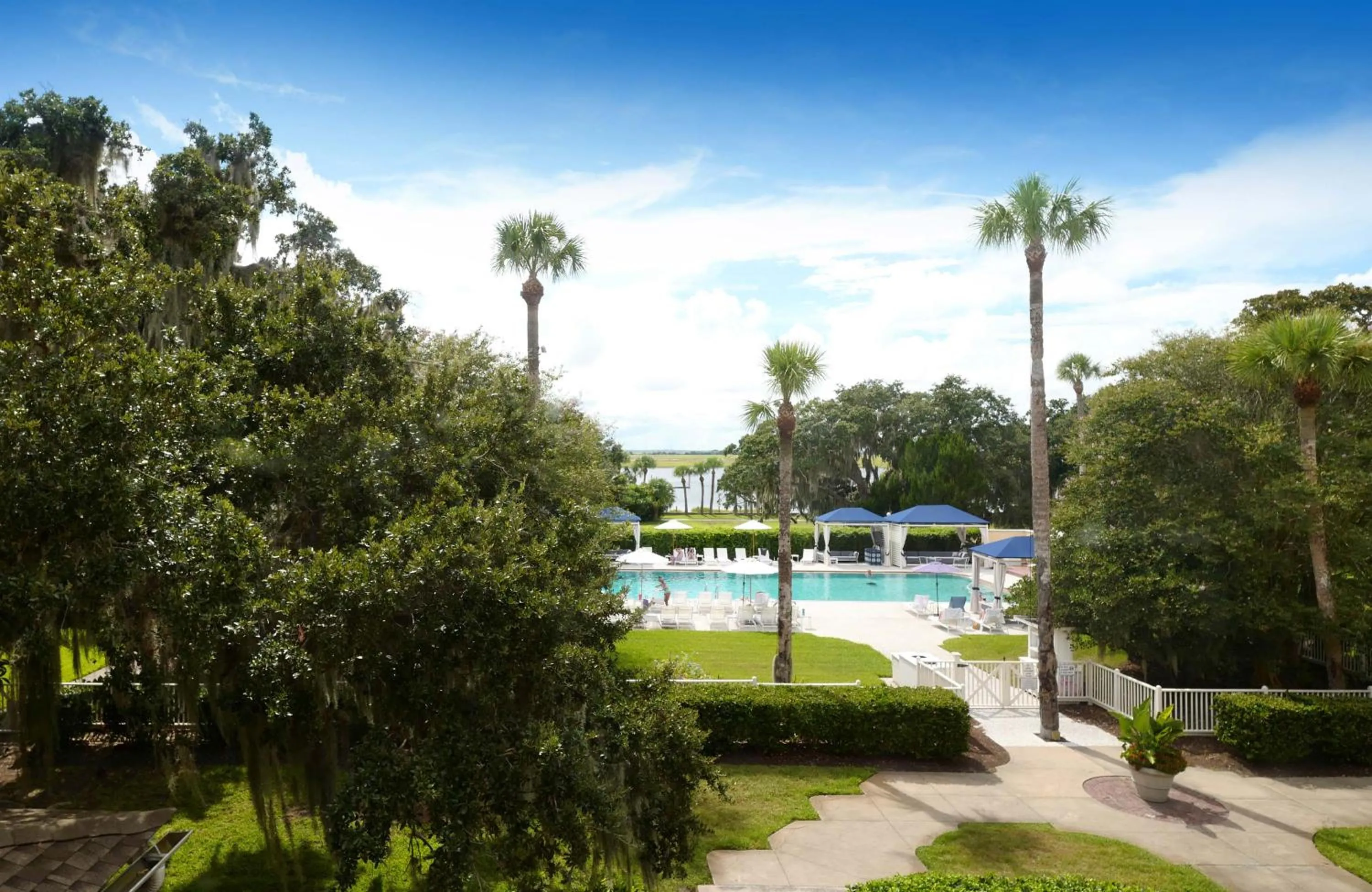 Swimming pool in Jekyll Island Club Resort