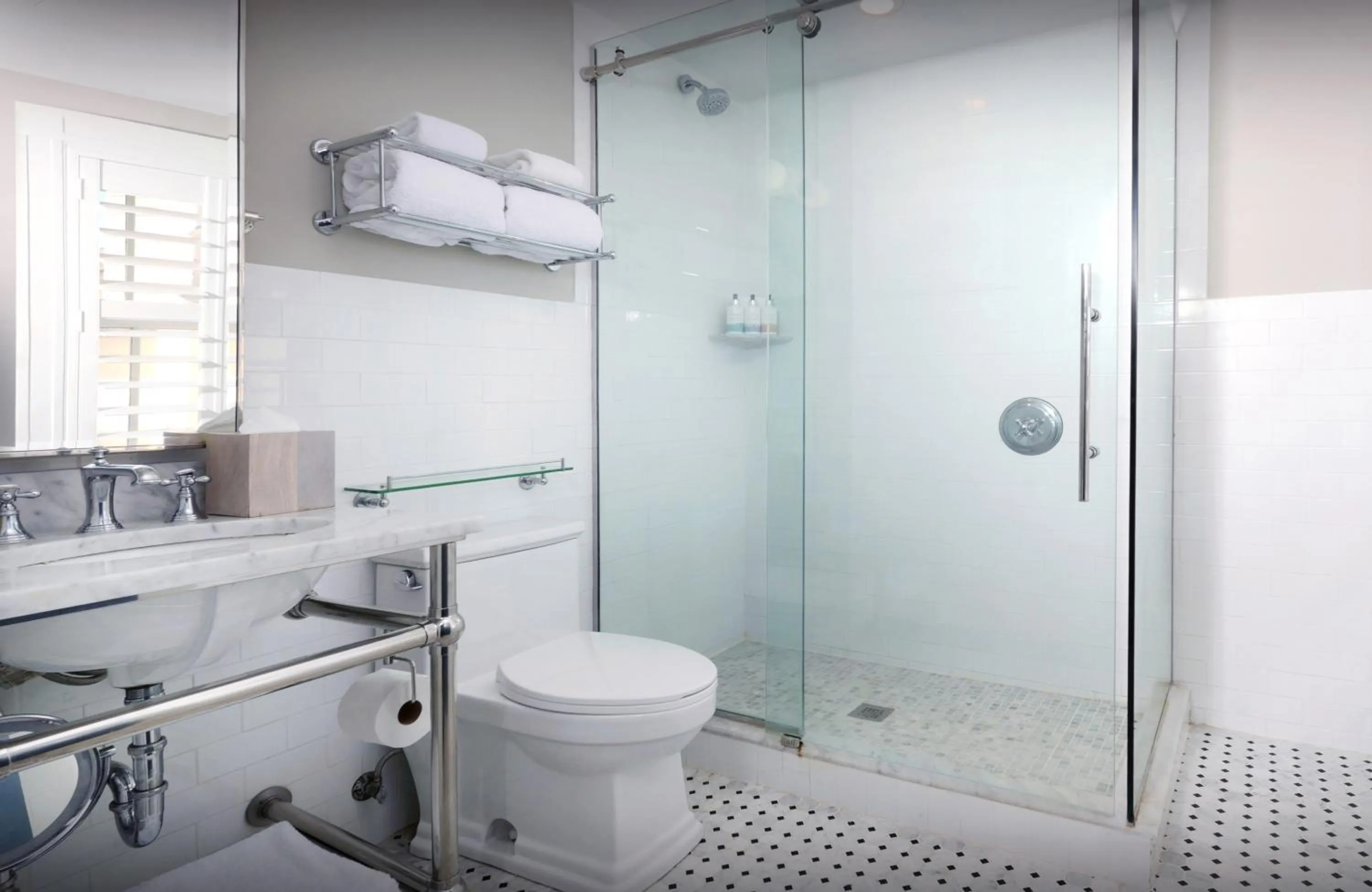 Shower in Jekyll Island Club Resort