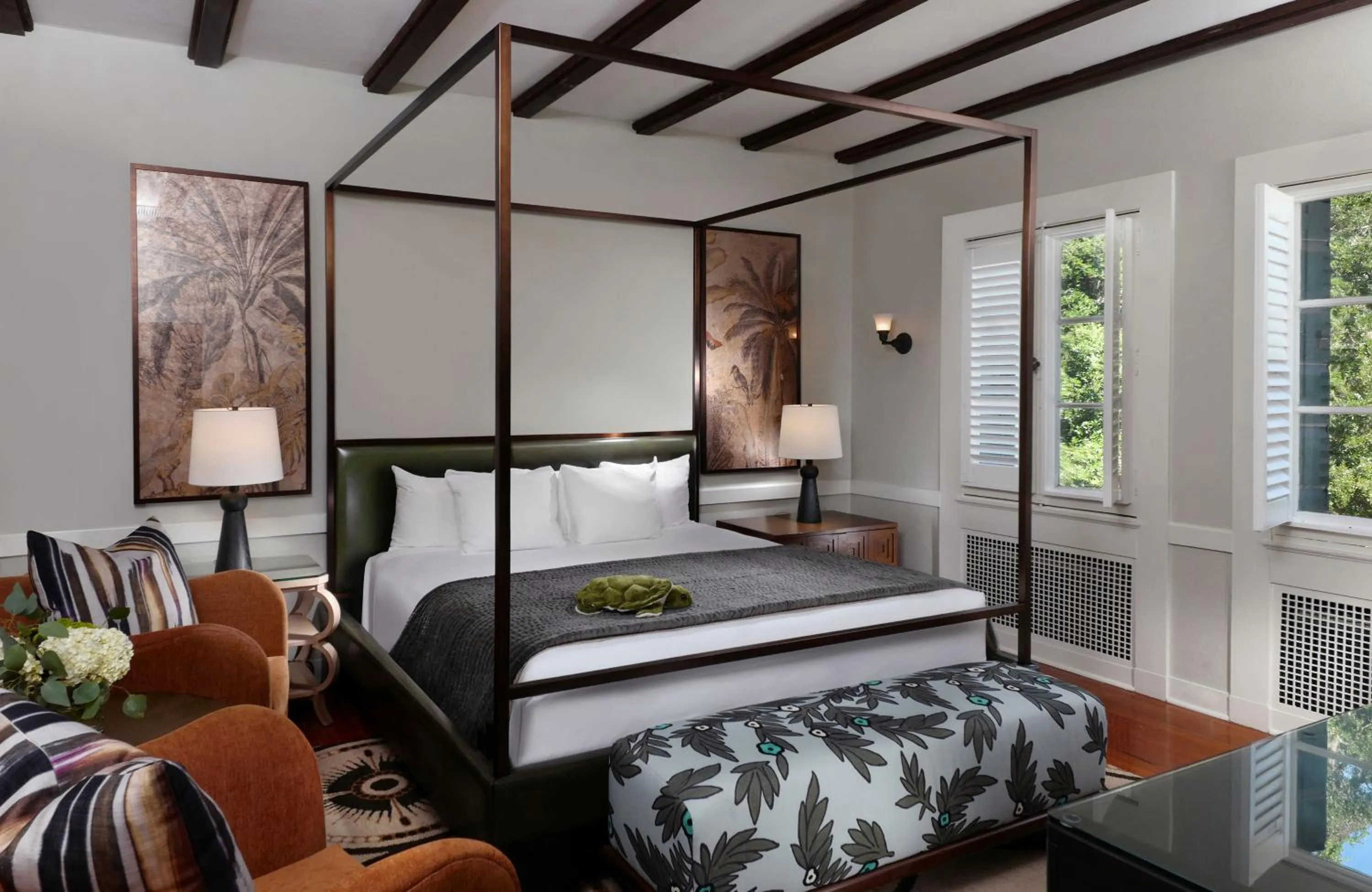 Bed in Jekyll Island Club Resort