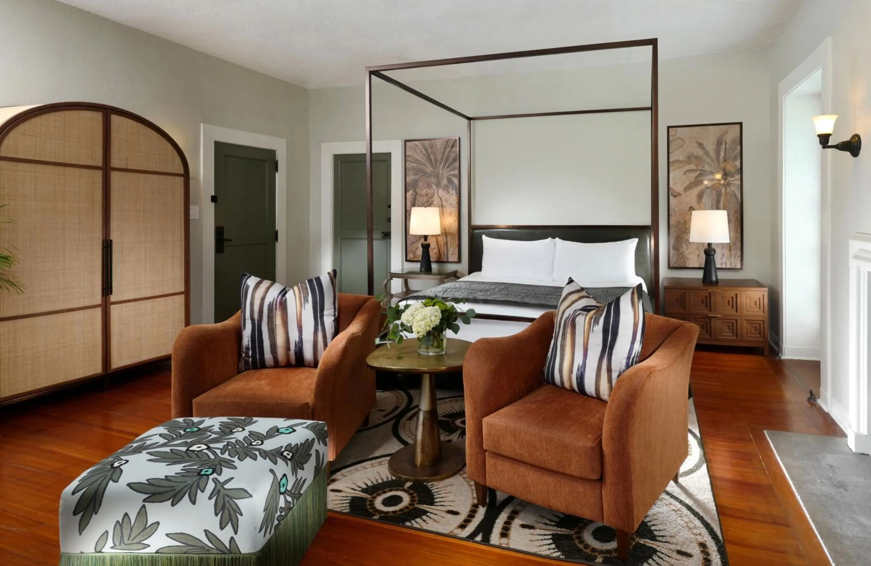 Photo of the whole room in Jekyll Island Club Resort