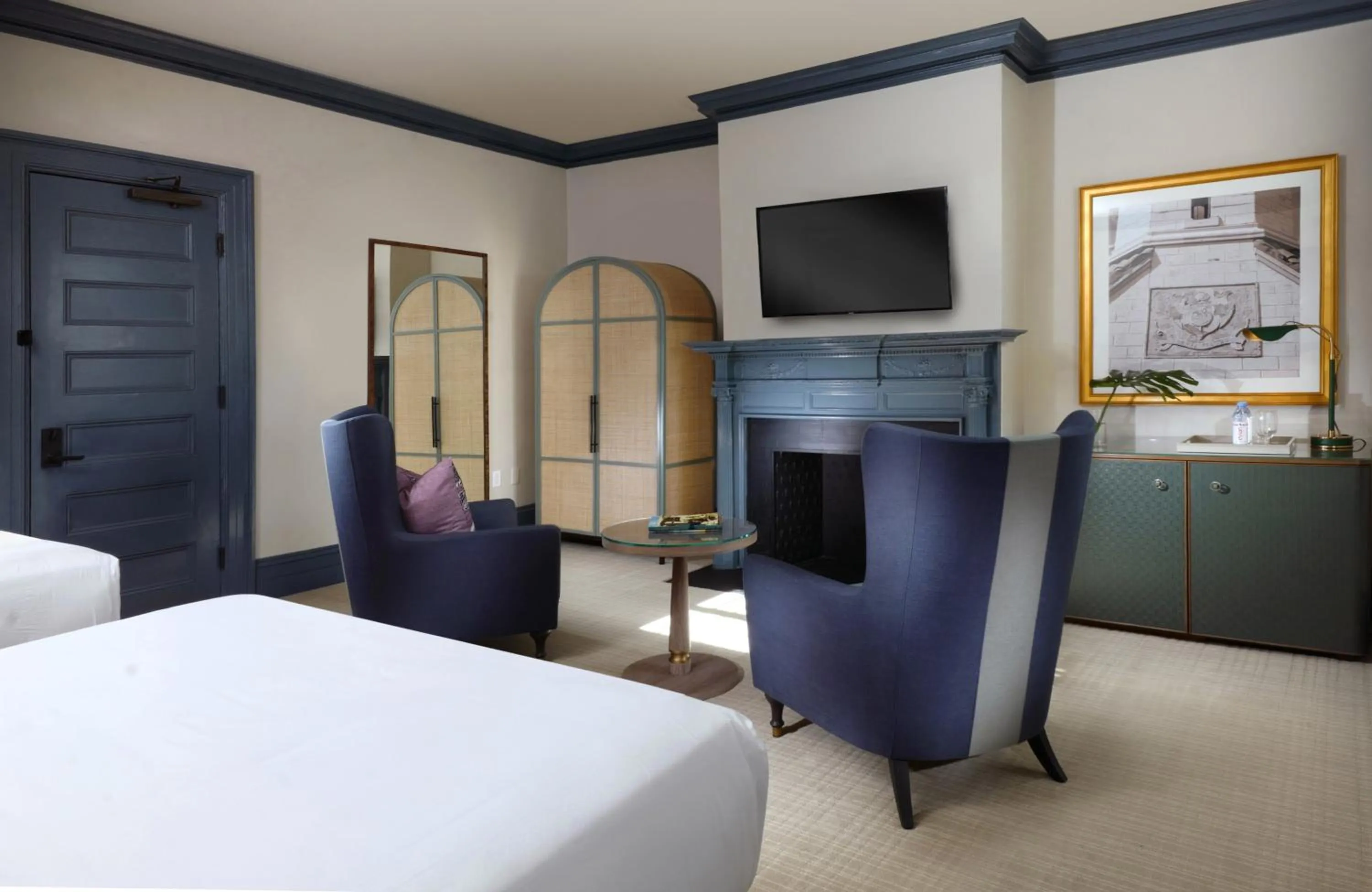 TV and multimedia, Bed in Jekyll Island Club Resort