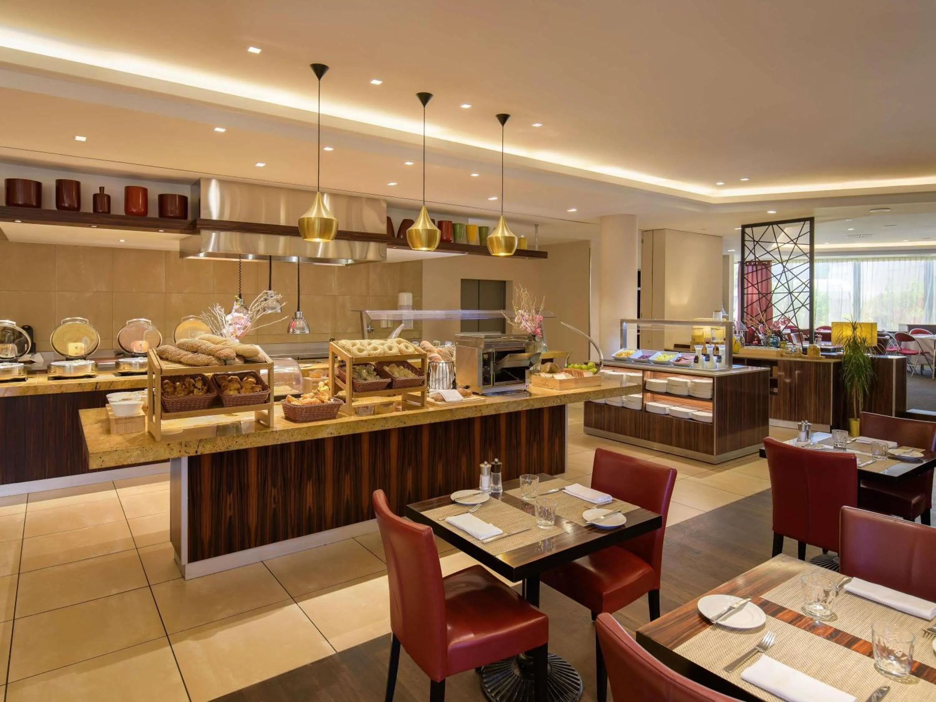 Breakfast in Mövenpick Hotel Geneva