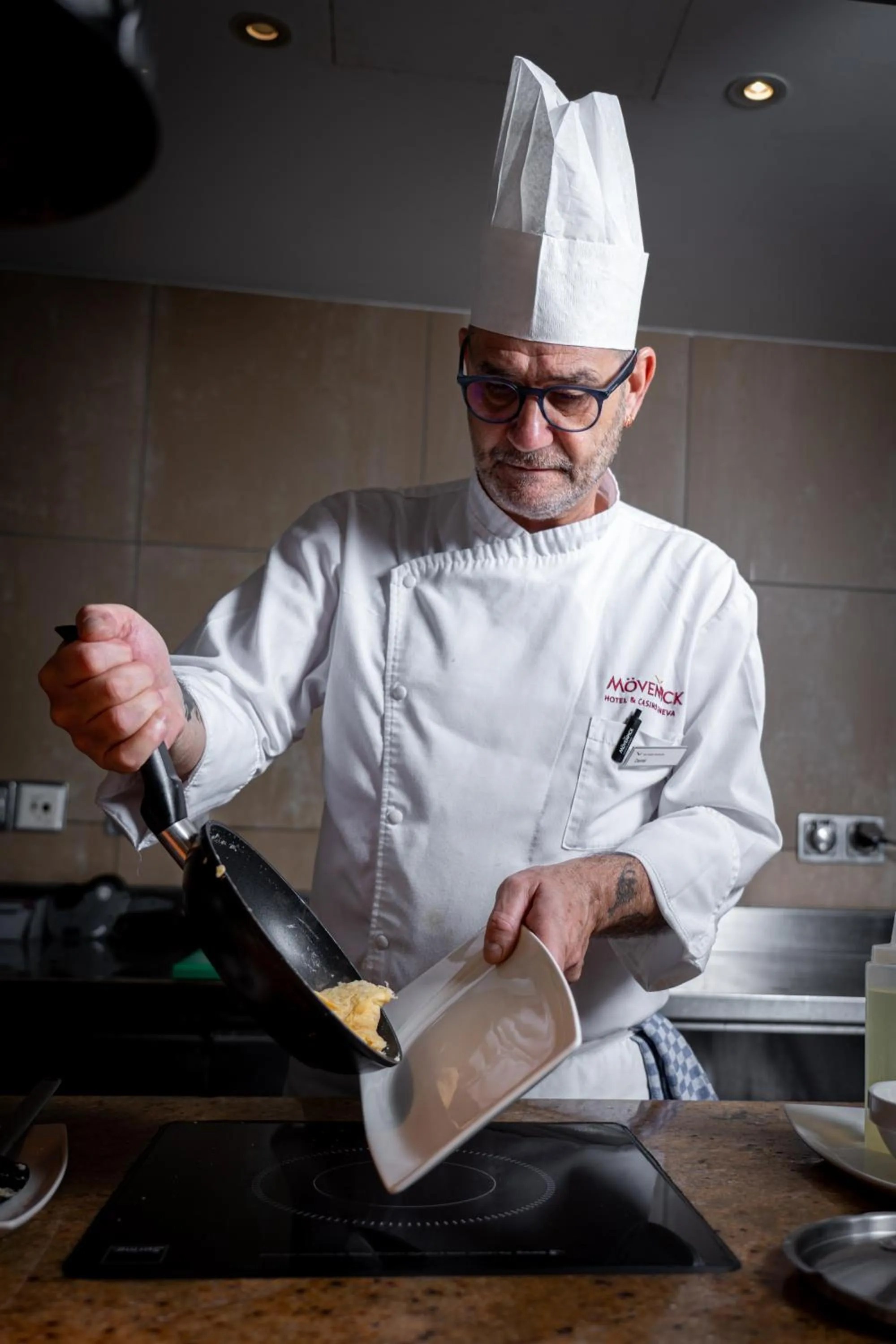 Food and drinks in Mövenpick Hotel Geneva