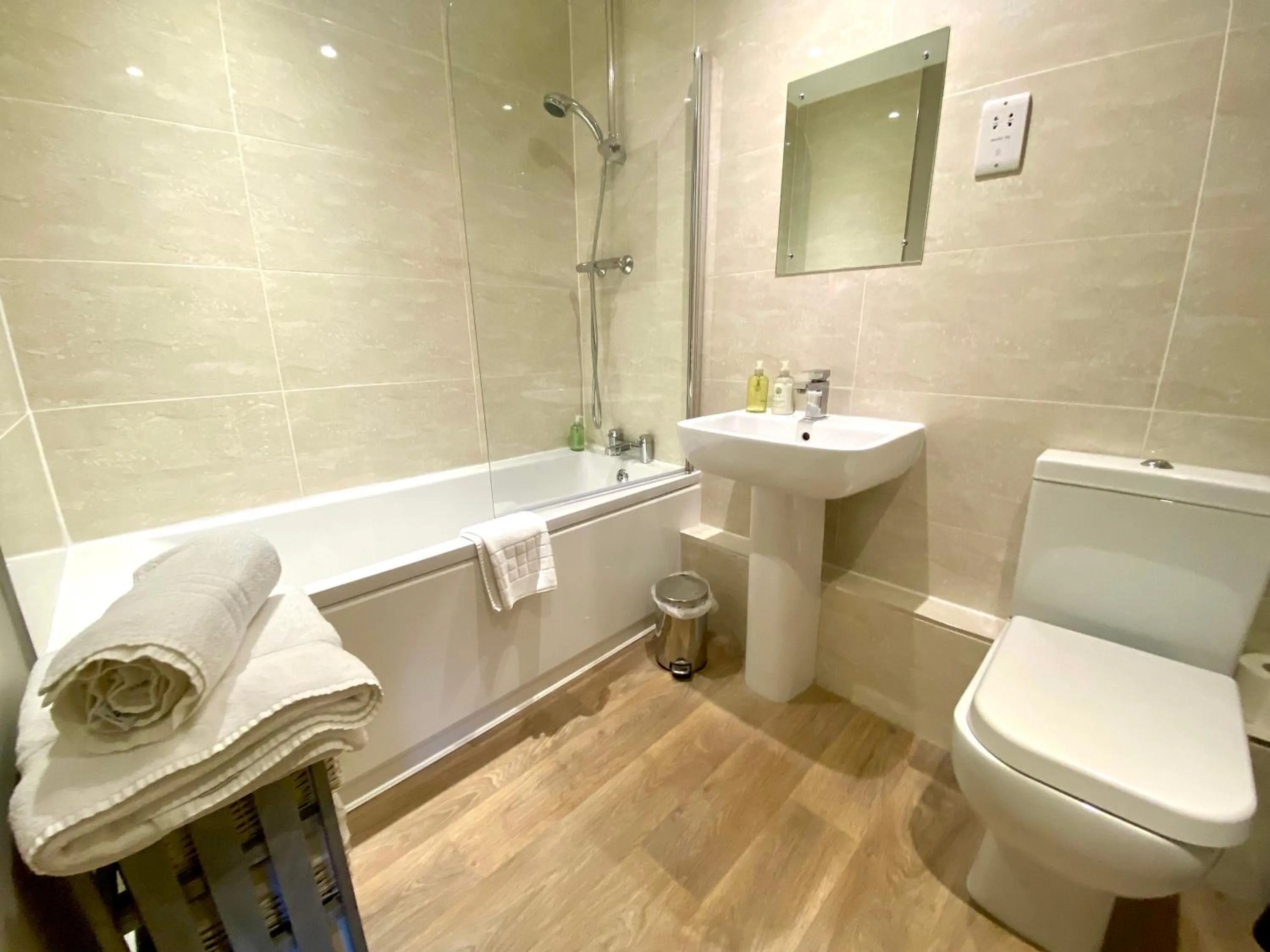 Kings Head - Riverside, Ravenstonedale