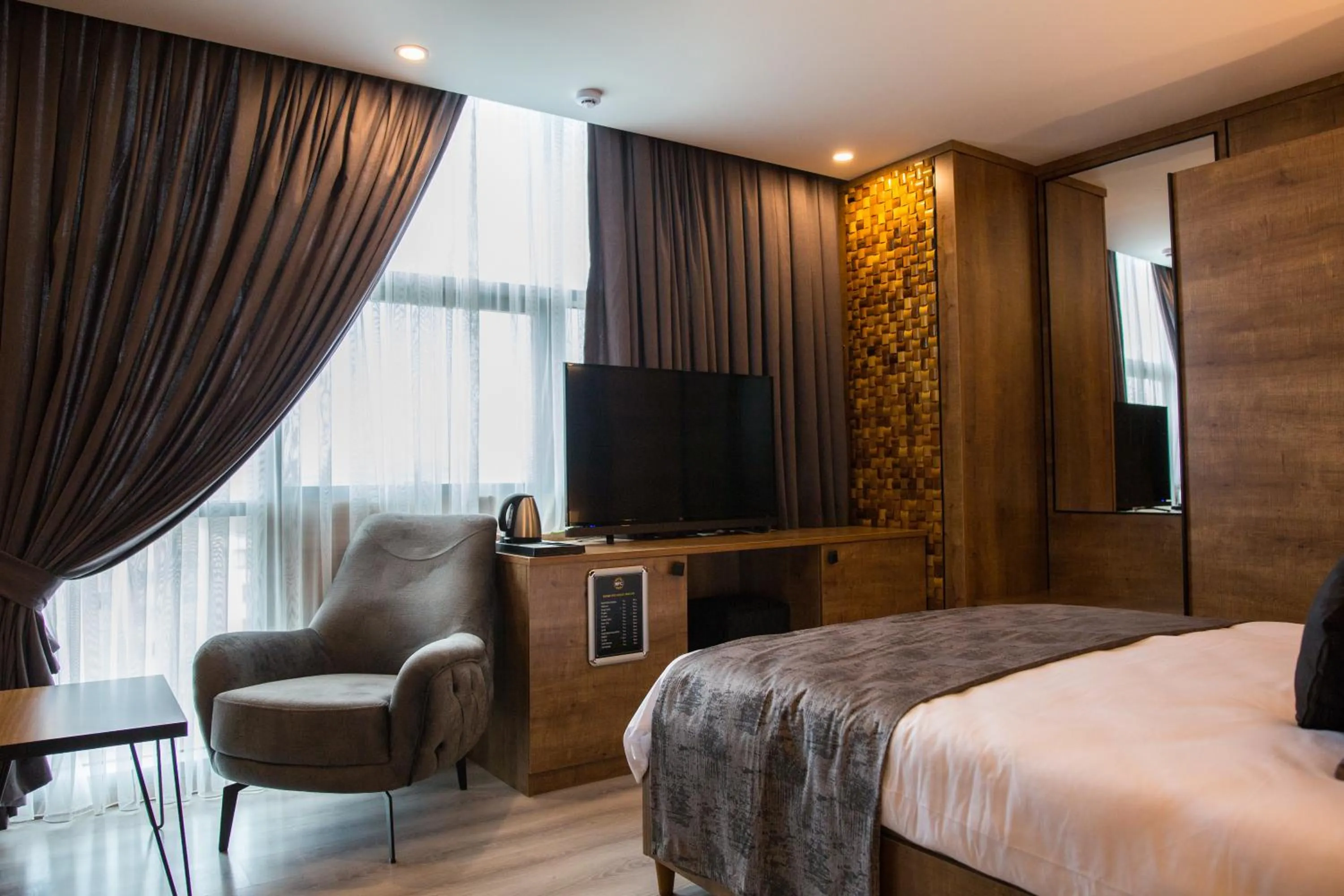 TV and multimedia in Hotel BFC Spa & Sport