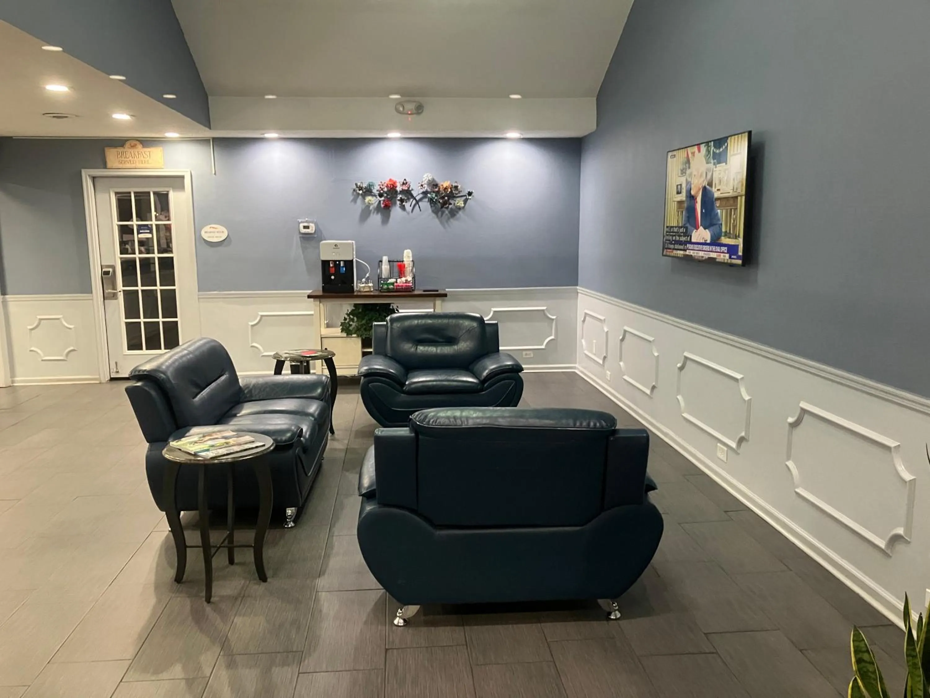 Lobby or reception in Baymont by Wyndham Warner Robins
