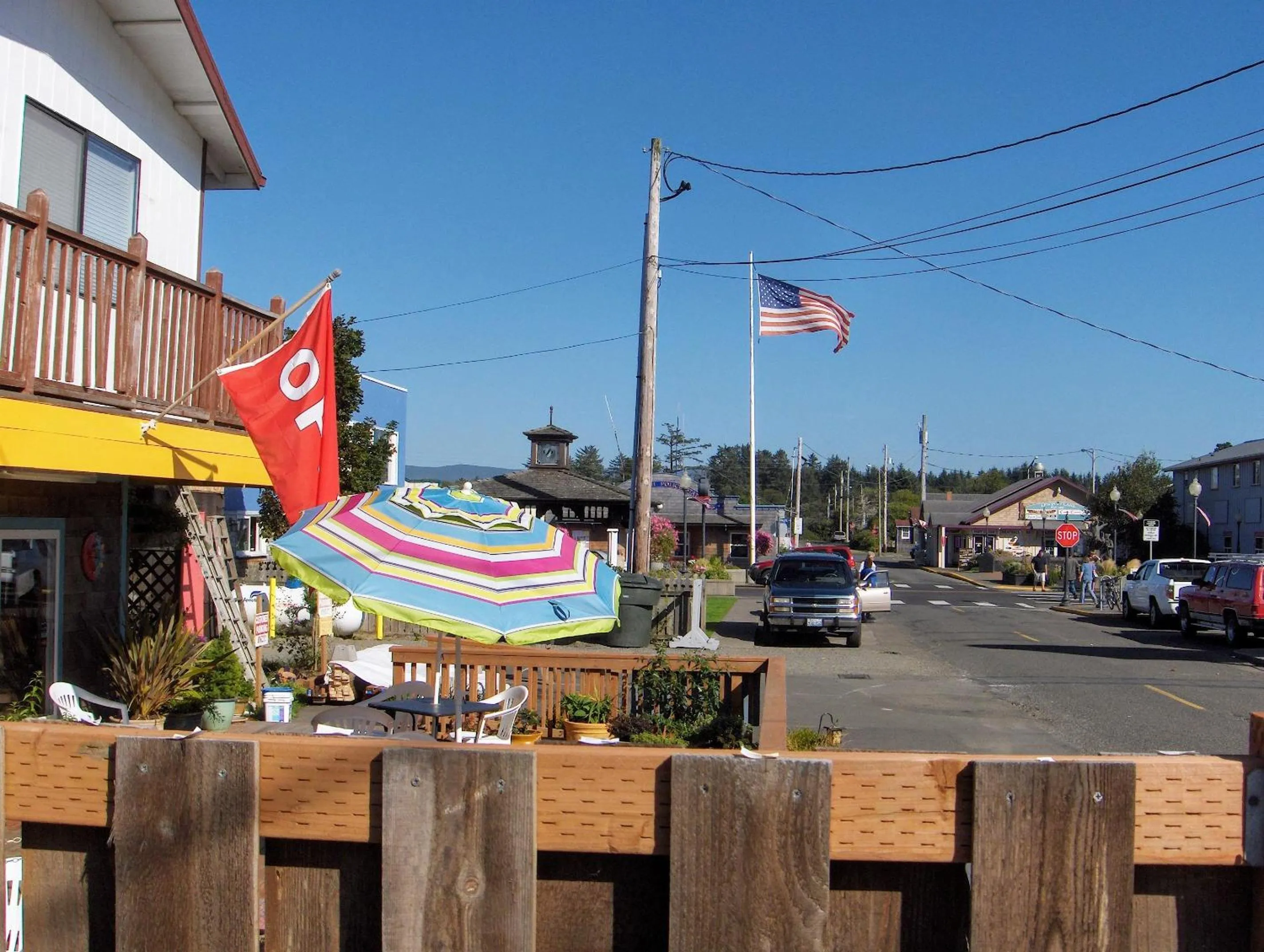 Restaurant/places to eat in Historic 1920s Cabin