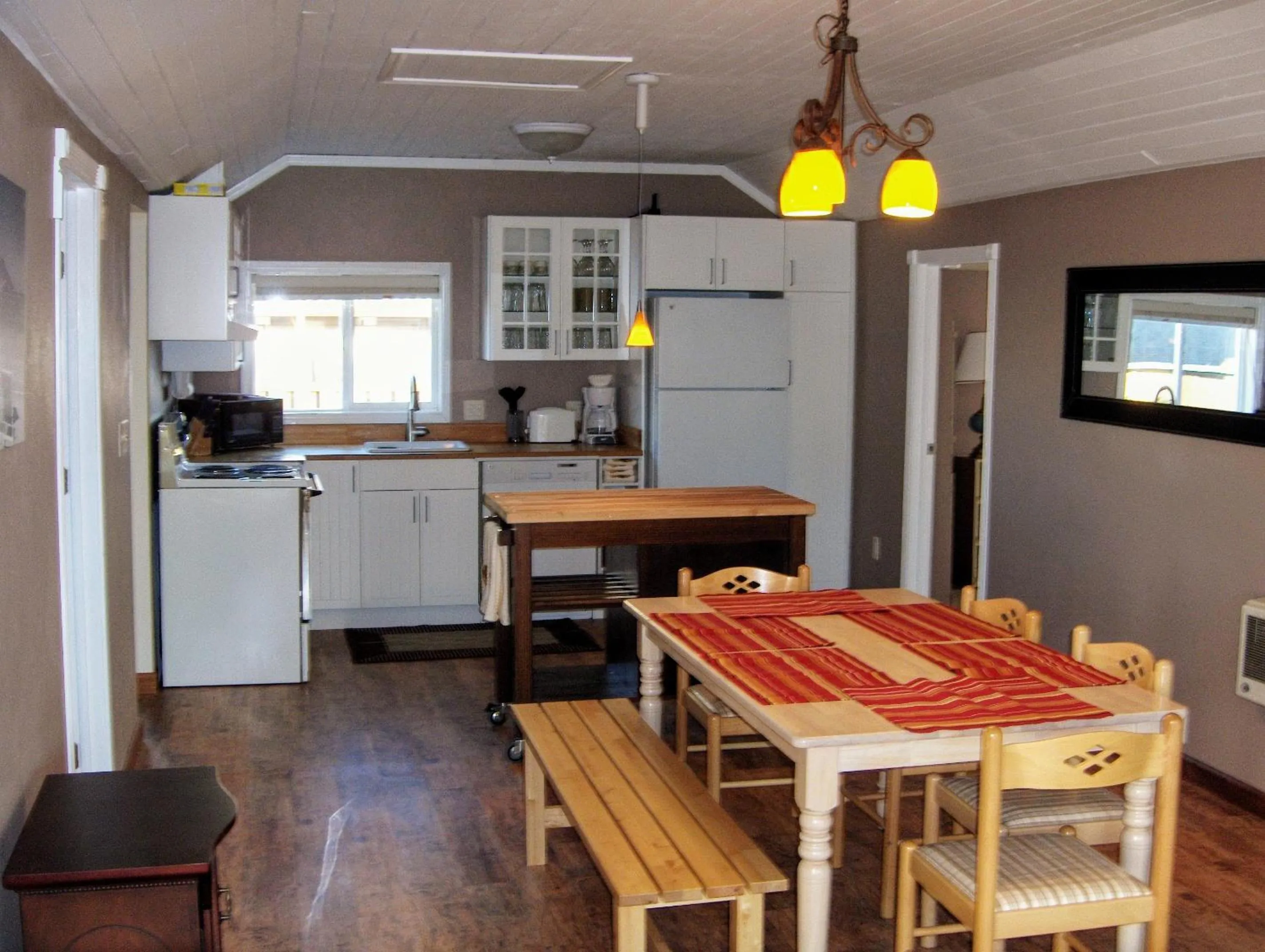 Kitchen or kitchenette in Historic 1920s Cabin