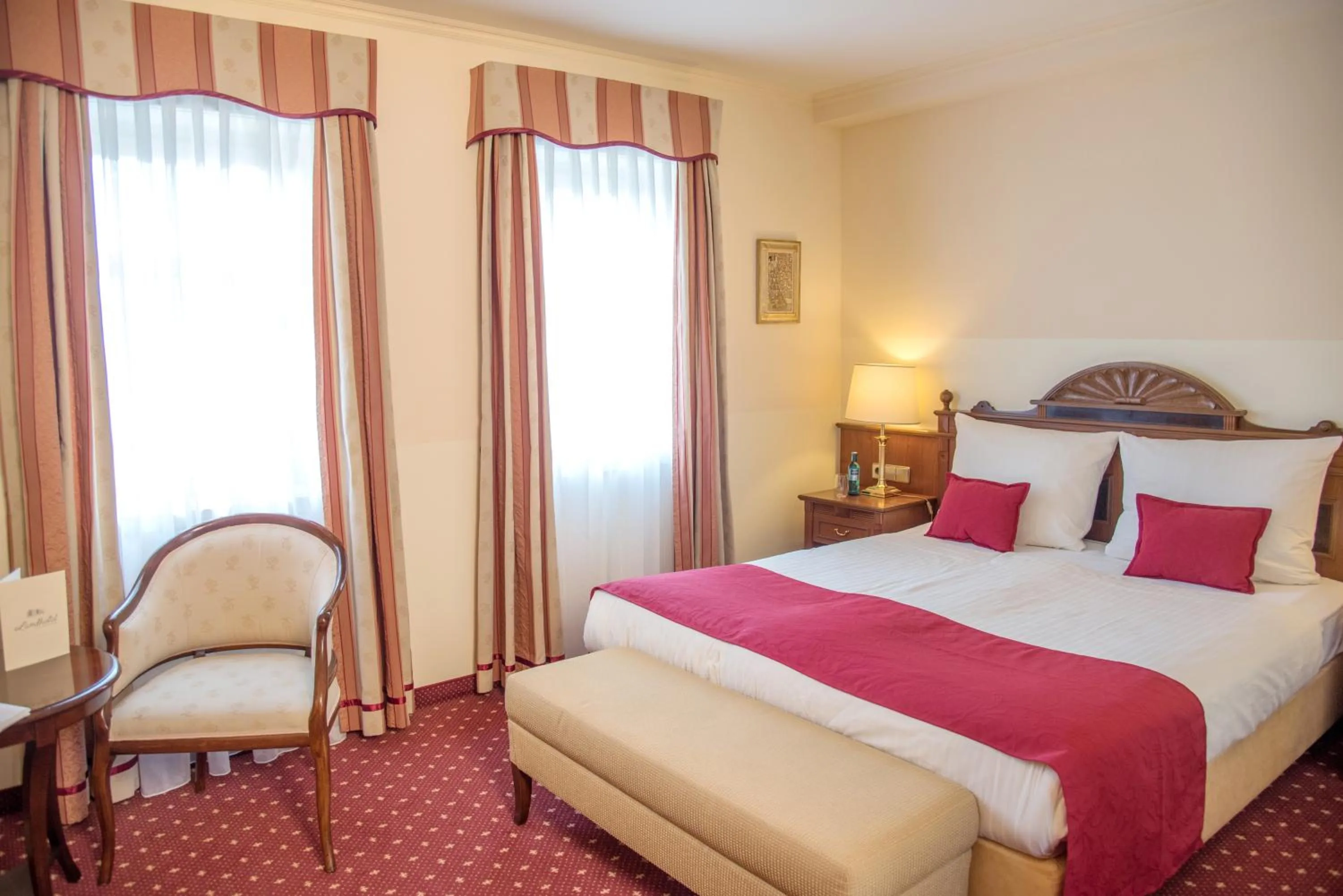 Bed in Landhotel Zum Hessenpark