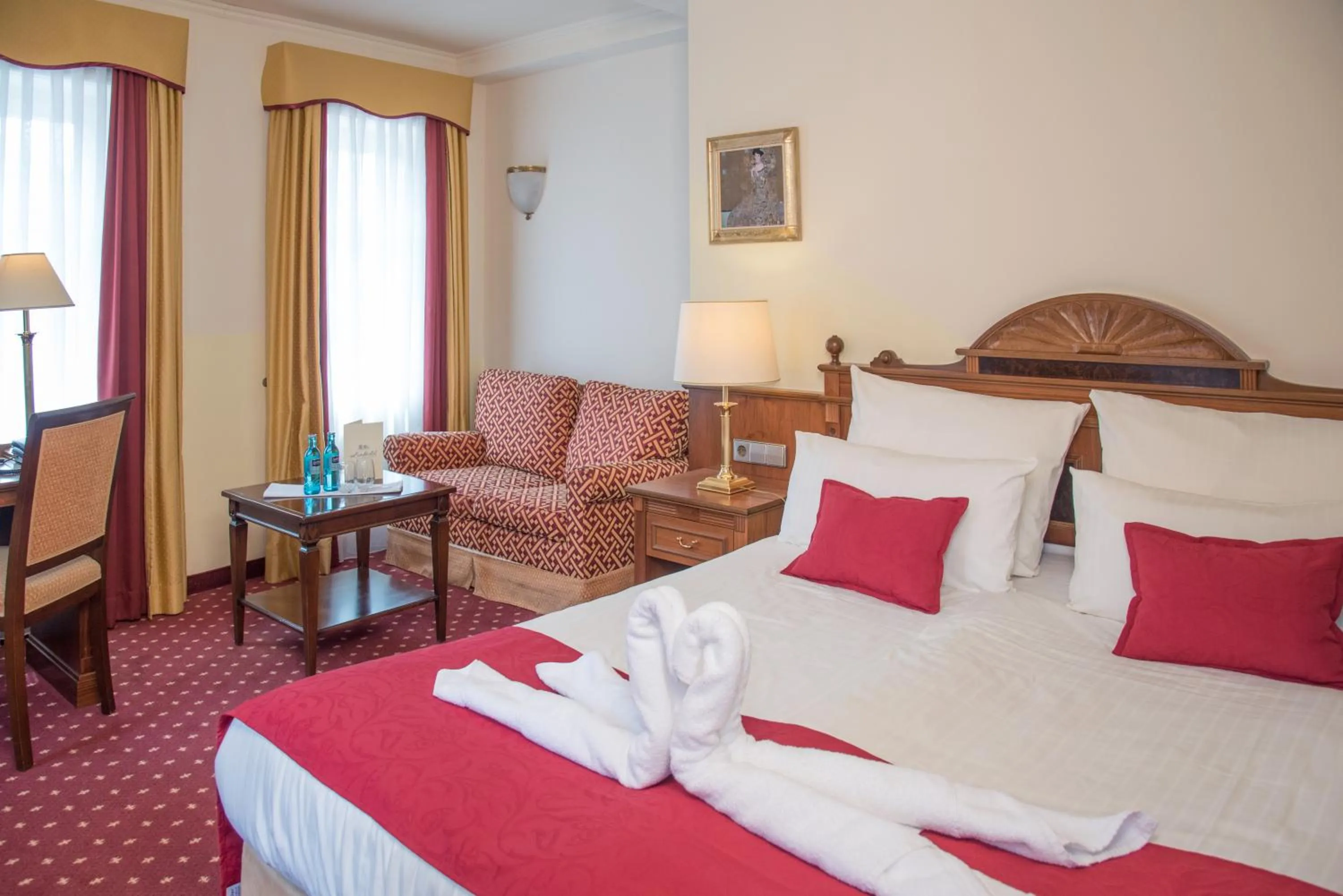 Bed in Landhotel Zum Hessenpark