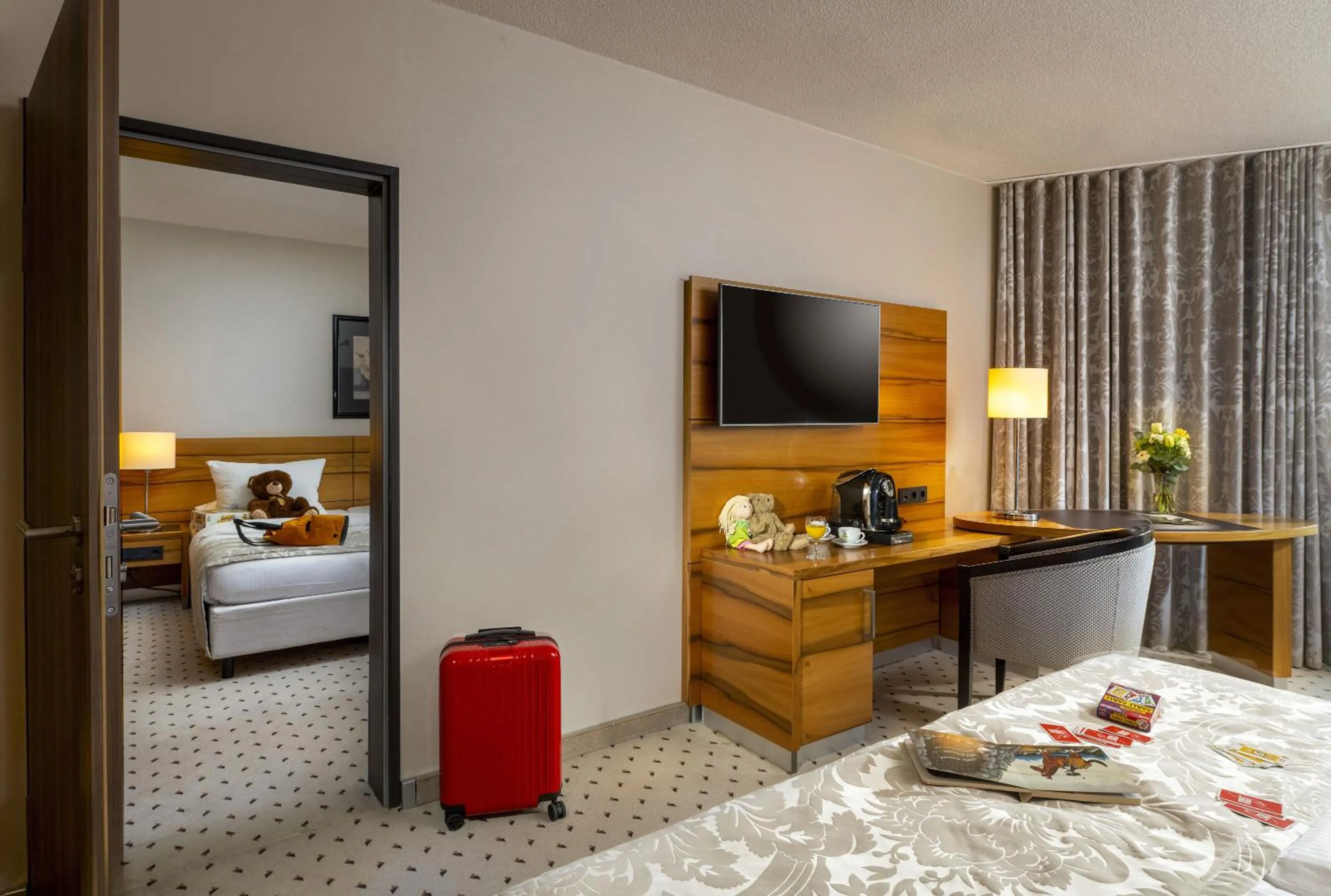 Family, Bed in Maritim Hotel Bad Homburg