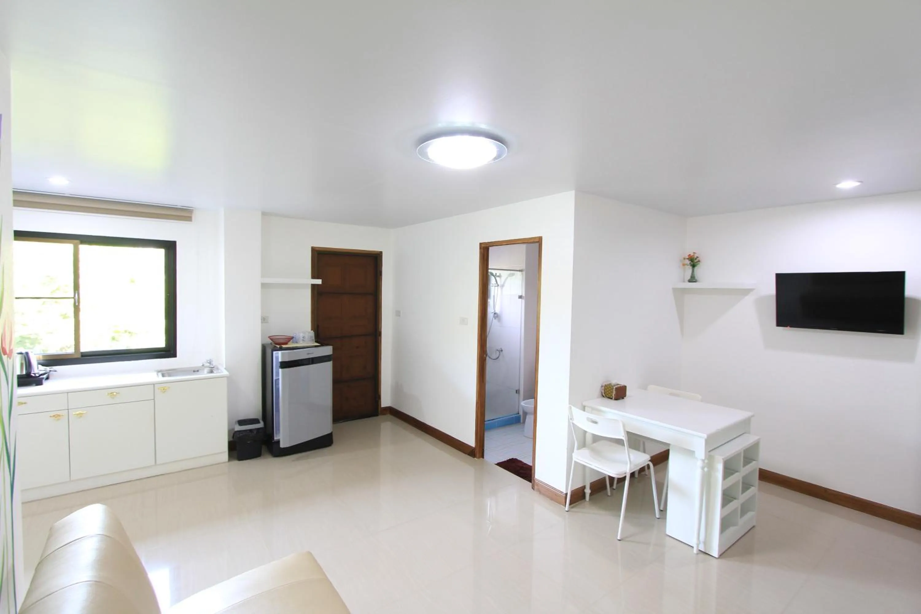 Seating area in Baantip Suantong