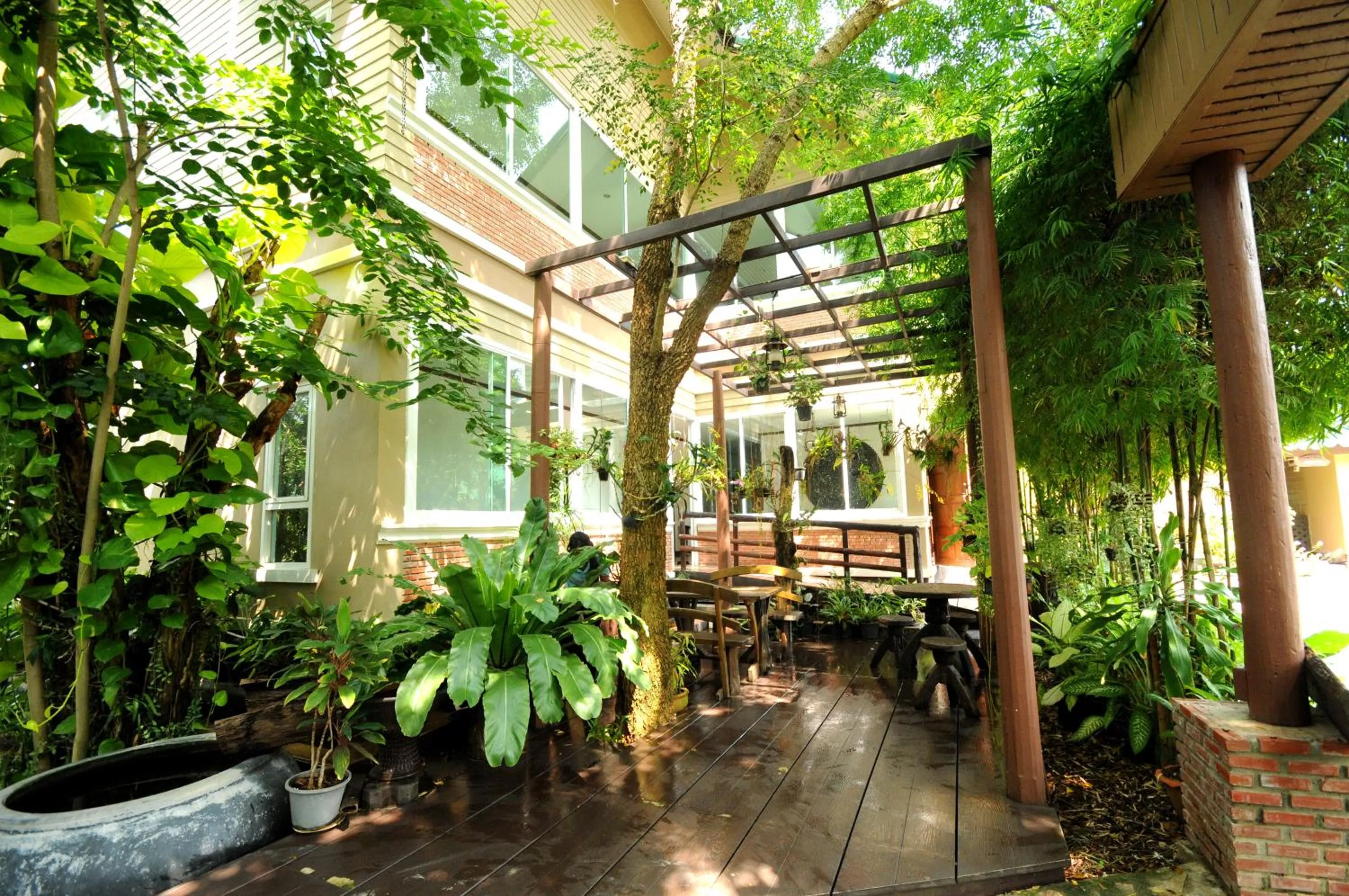 Patio in Baantip Suantong