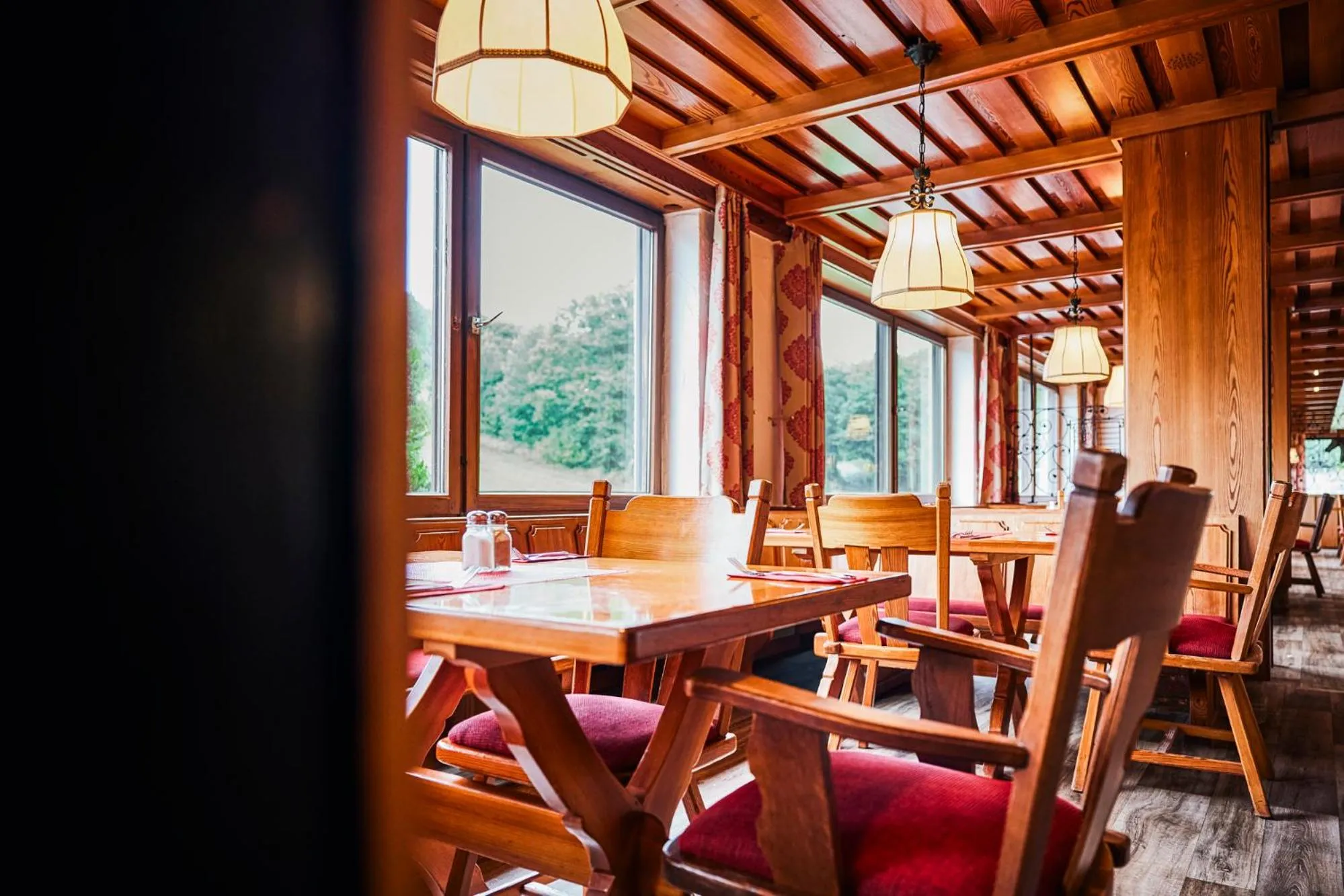 Restaurant/places to eat in Sauerland Alpin Hotel