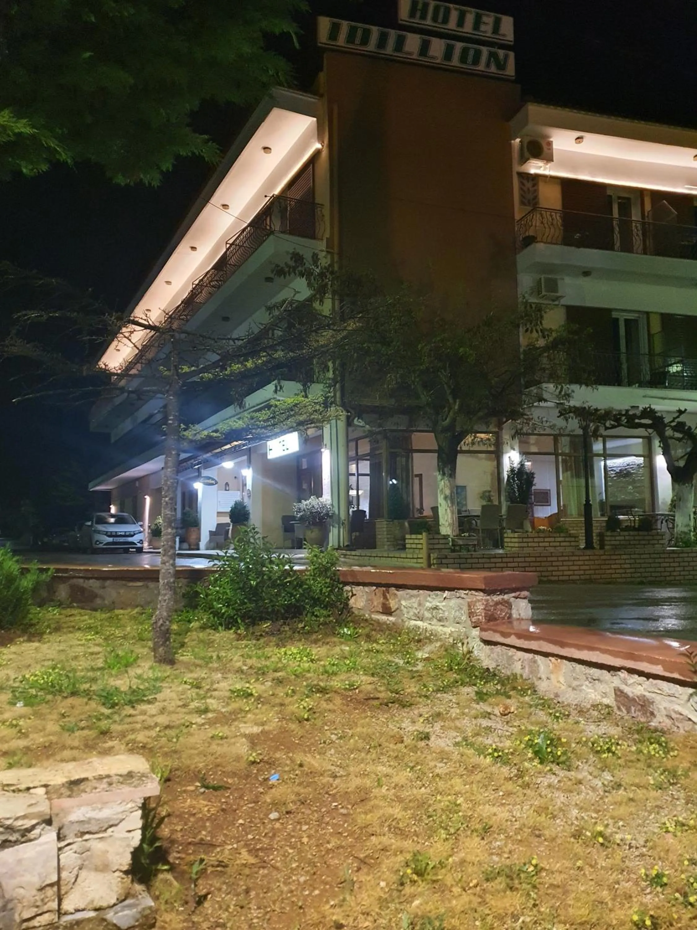 Property building in Idillion