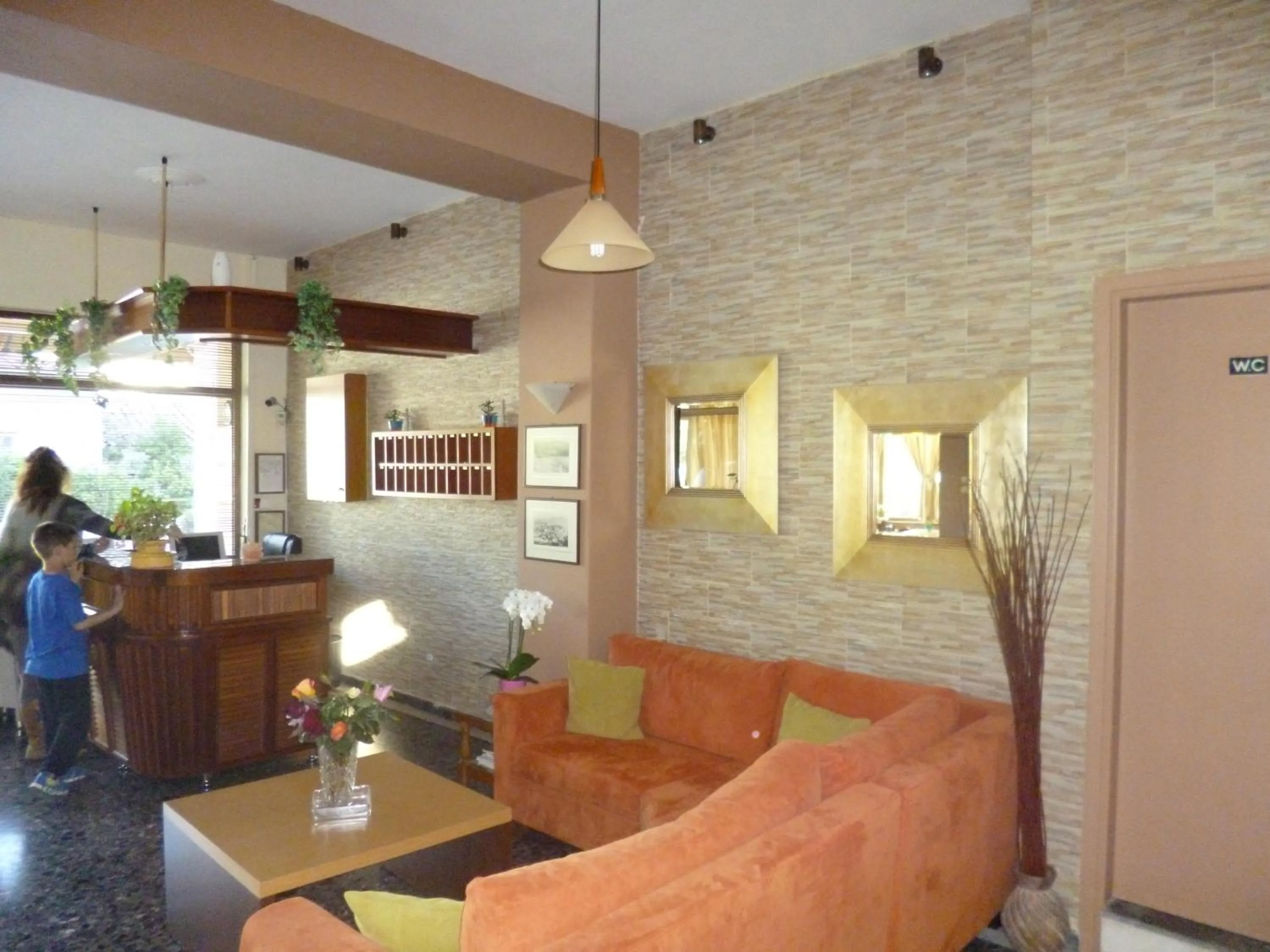 Lobby or reception in Idillion