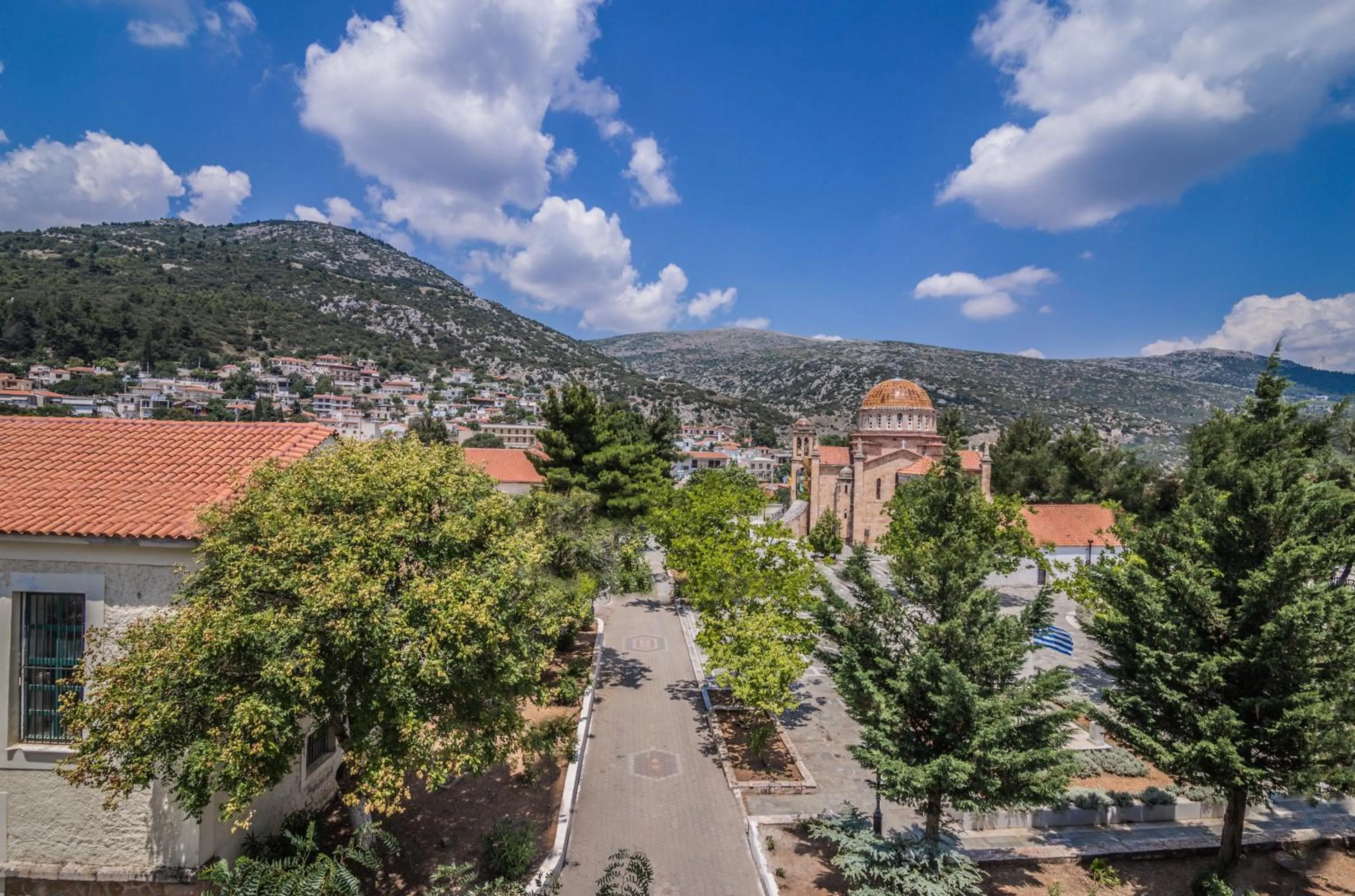 Bird's eye view in Idillion