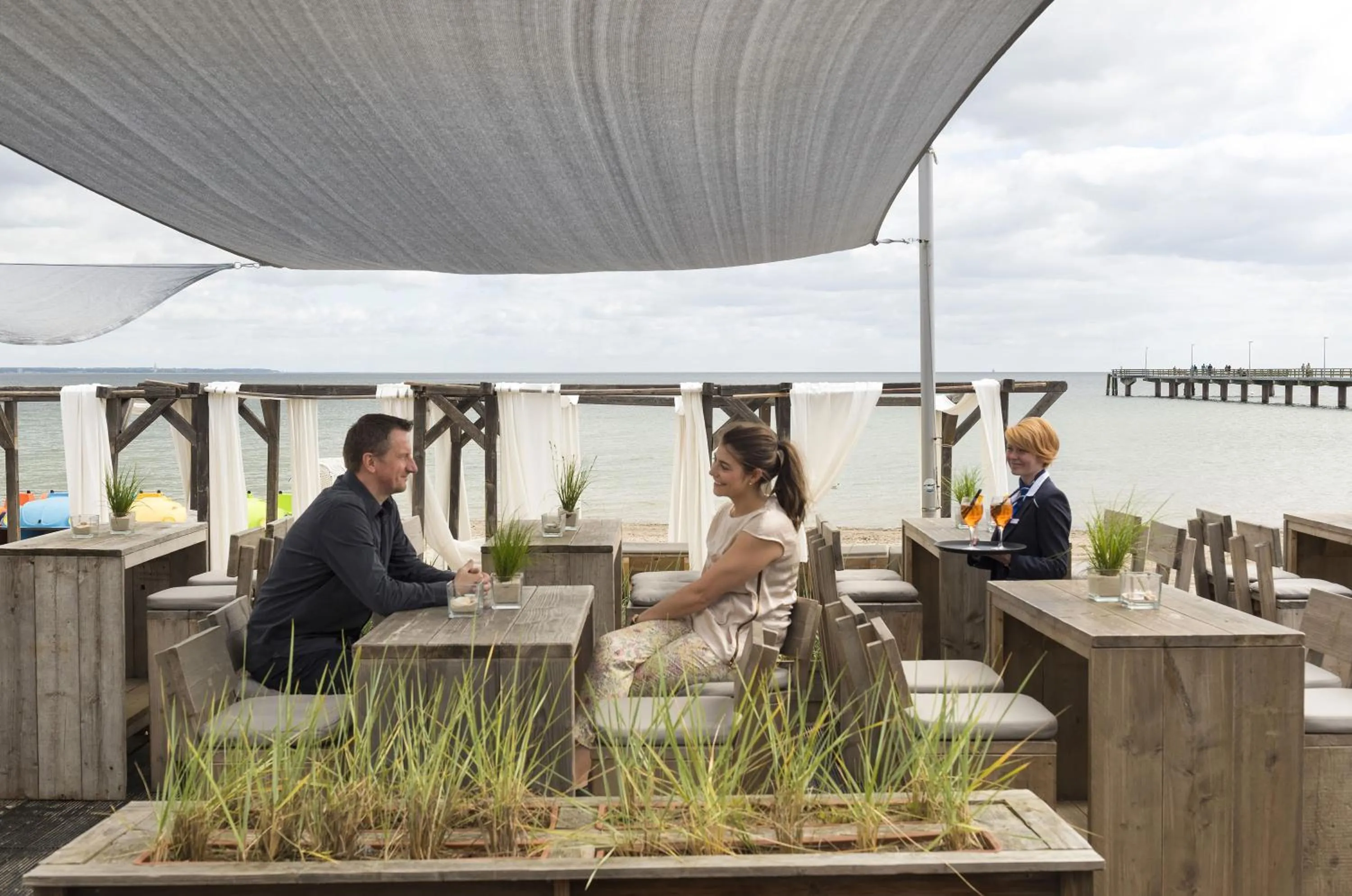 Staff in Maritim Seehotel Timmendorfer Strand