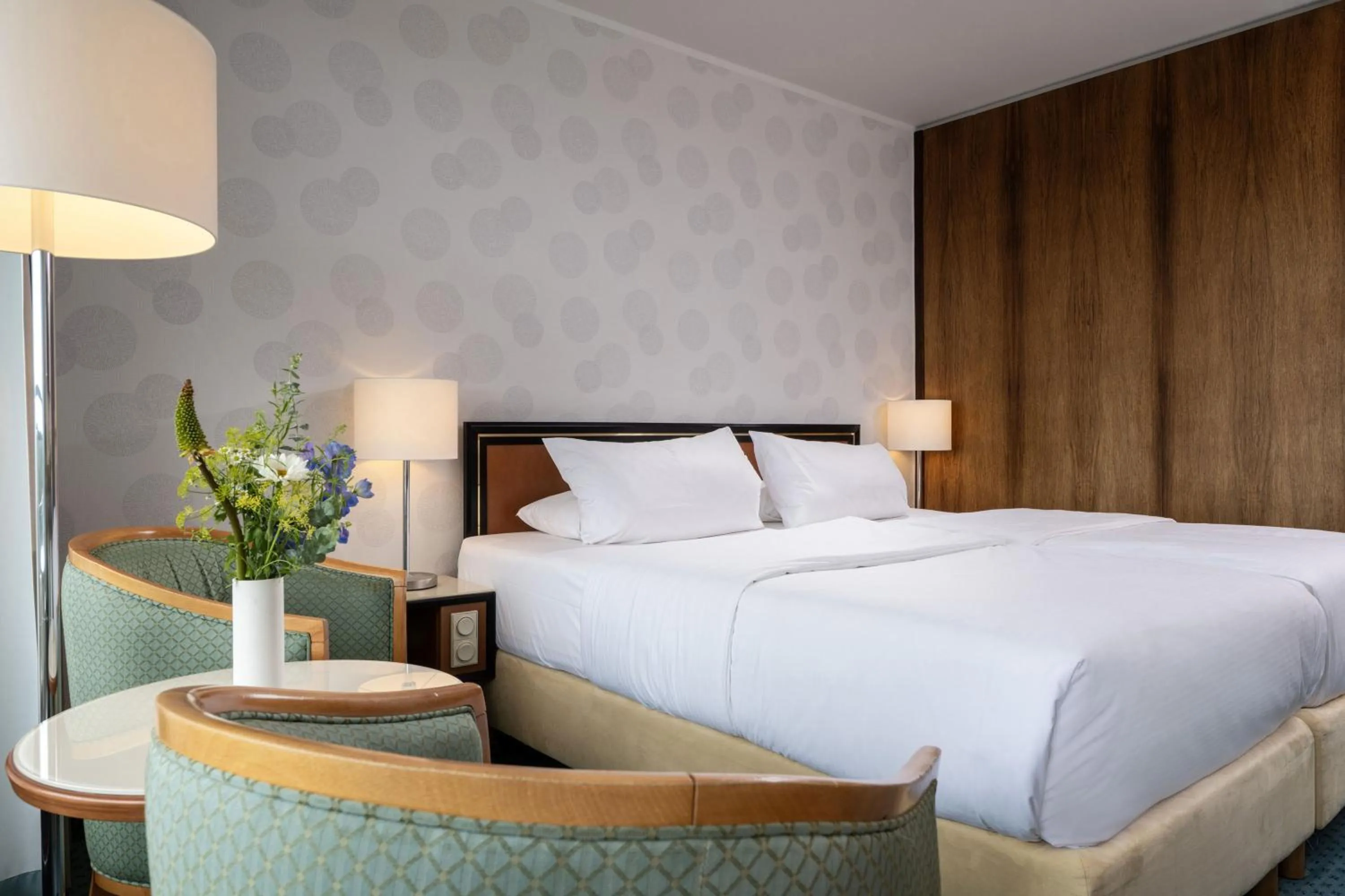 Photo of the whole room, Bed in Maritim Seehotel Timmendorfer Strand