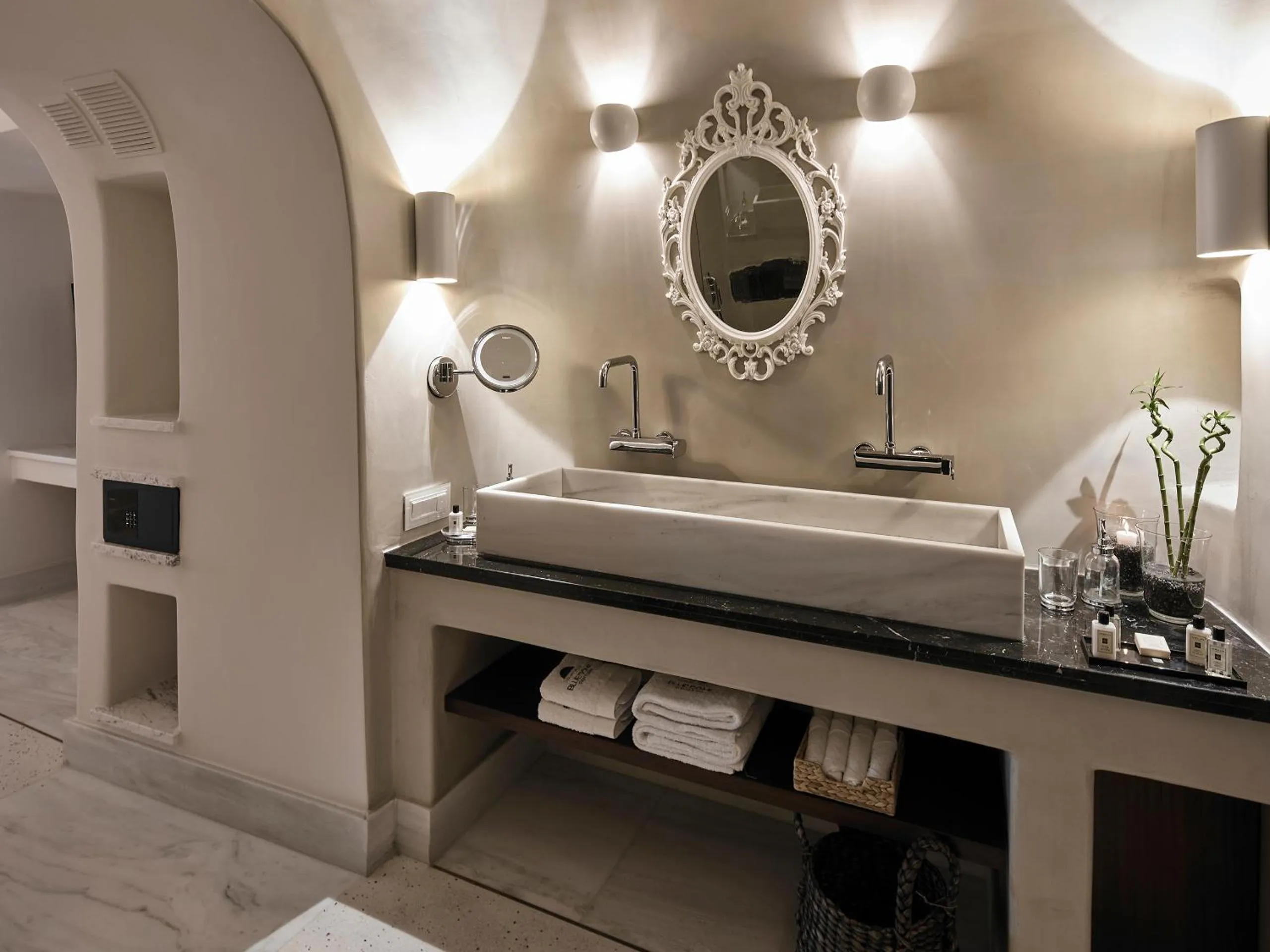 Bathroom in Luxury Villa Blue Dome Santorini