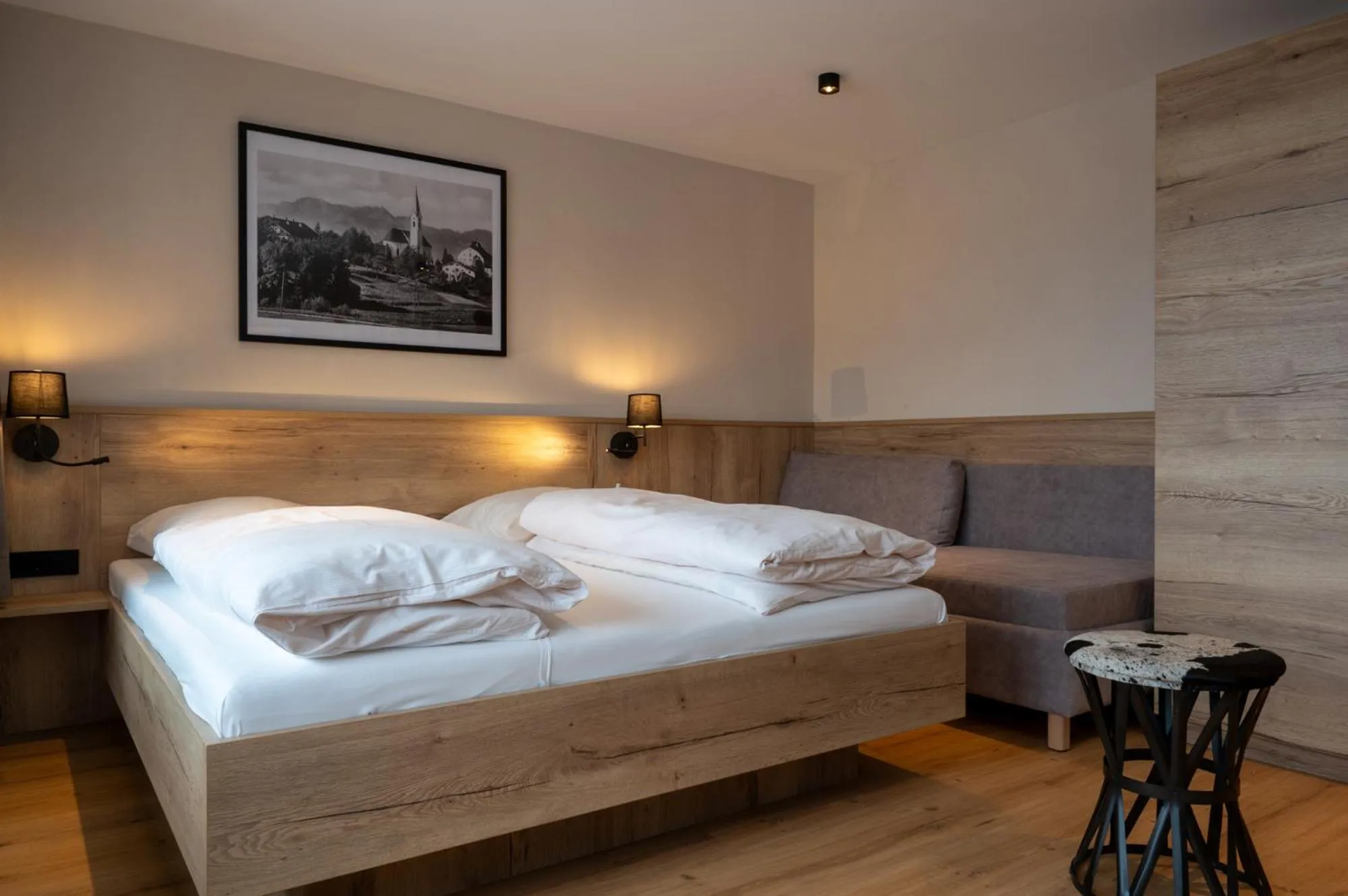 Photo of the whole room, Bed in Hotel zur Post