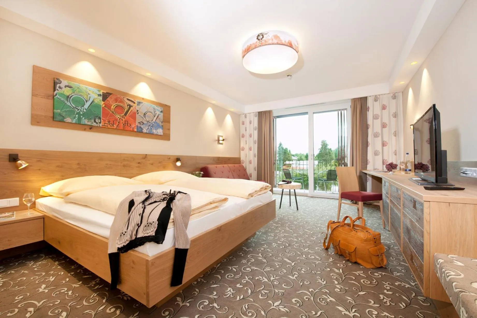 Day, Bed in Hotel zur Post