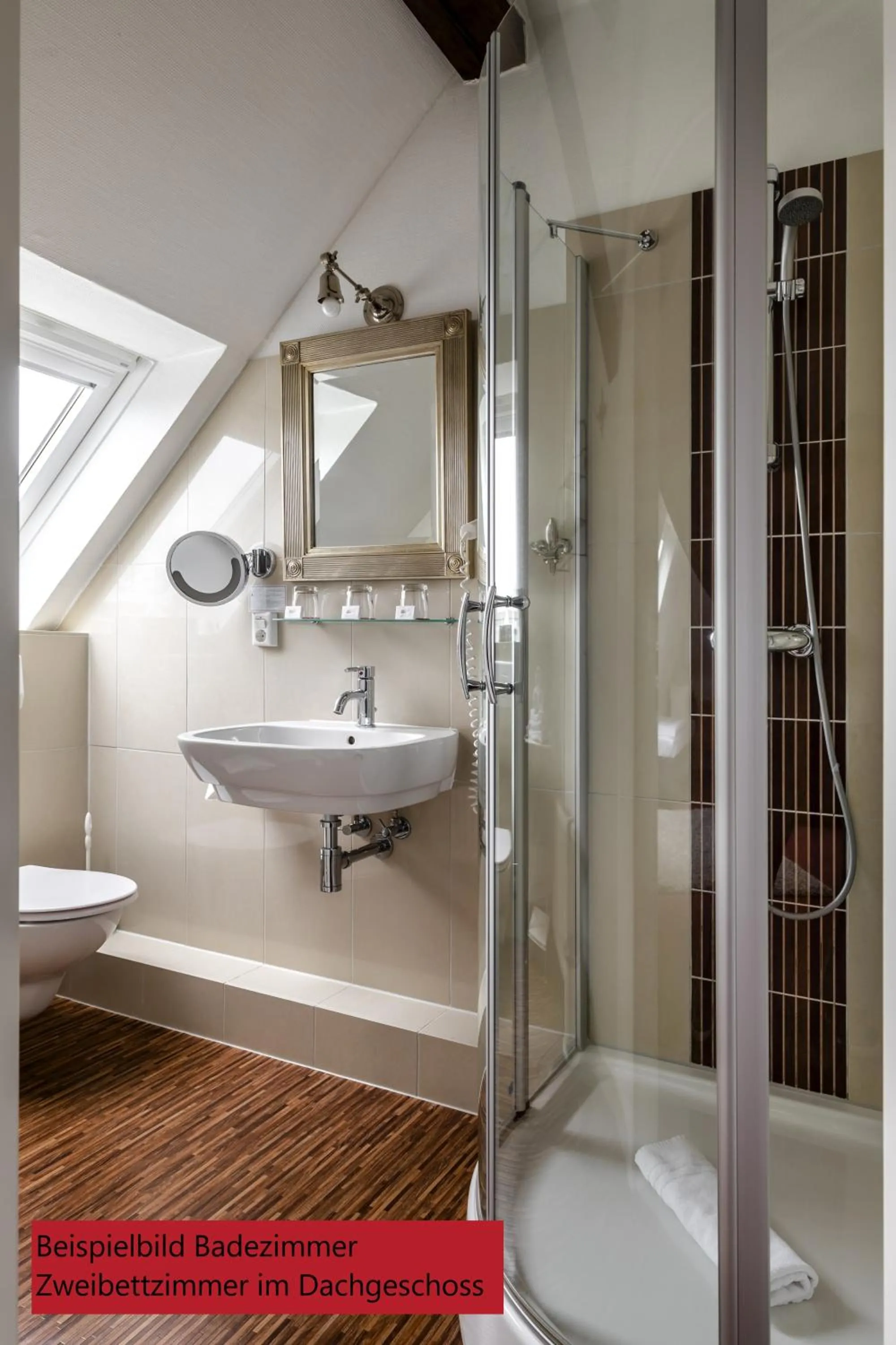 Toilet in Hotel & Restaurant Villa Ulmenhof