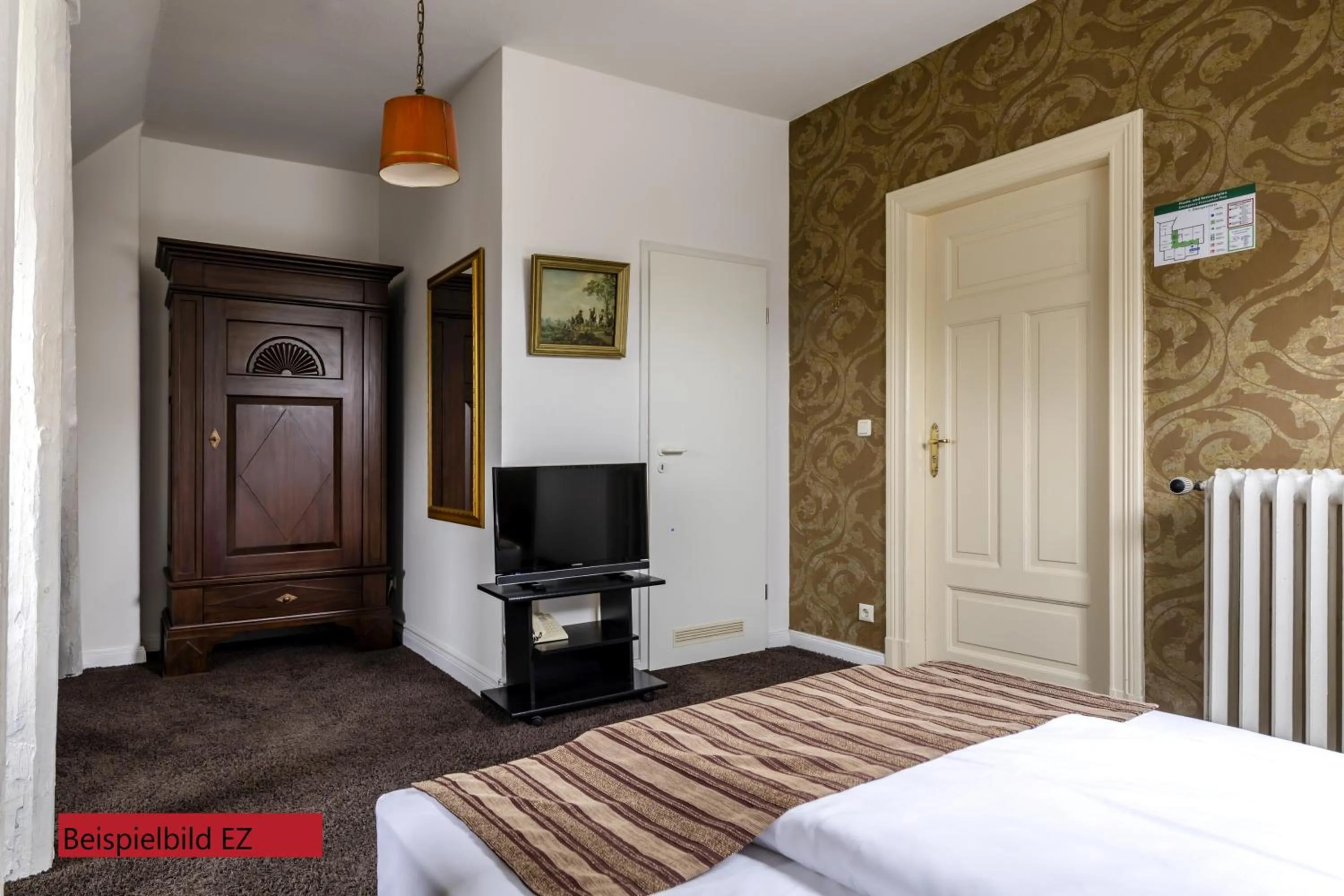 TV and multimedia, Bed in Hotel & Restaurant Villa Ulmenhof