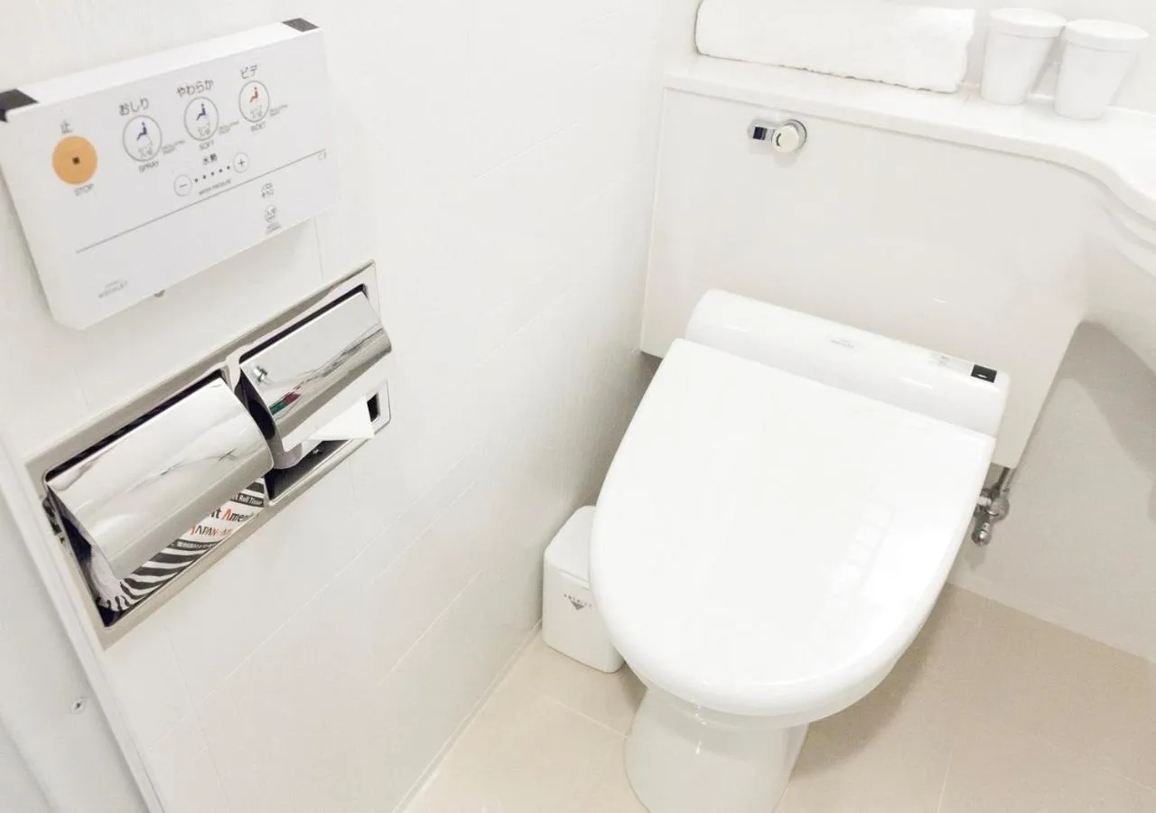 Toilet in APA Hotel Nagoya Ekimae Minami