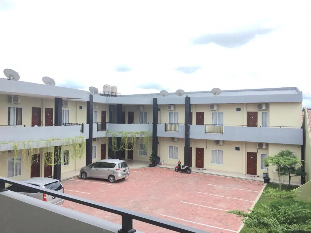 Hotel The Village Syariah