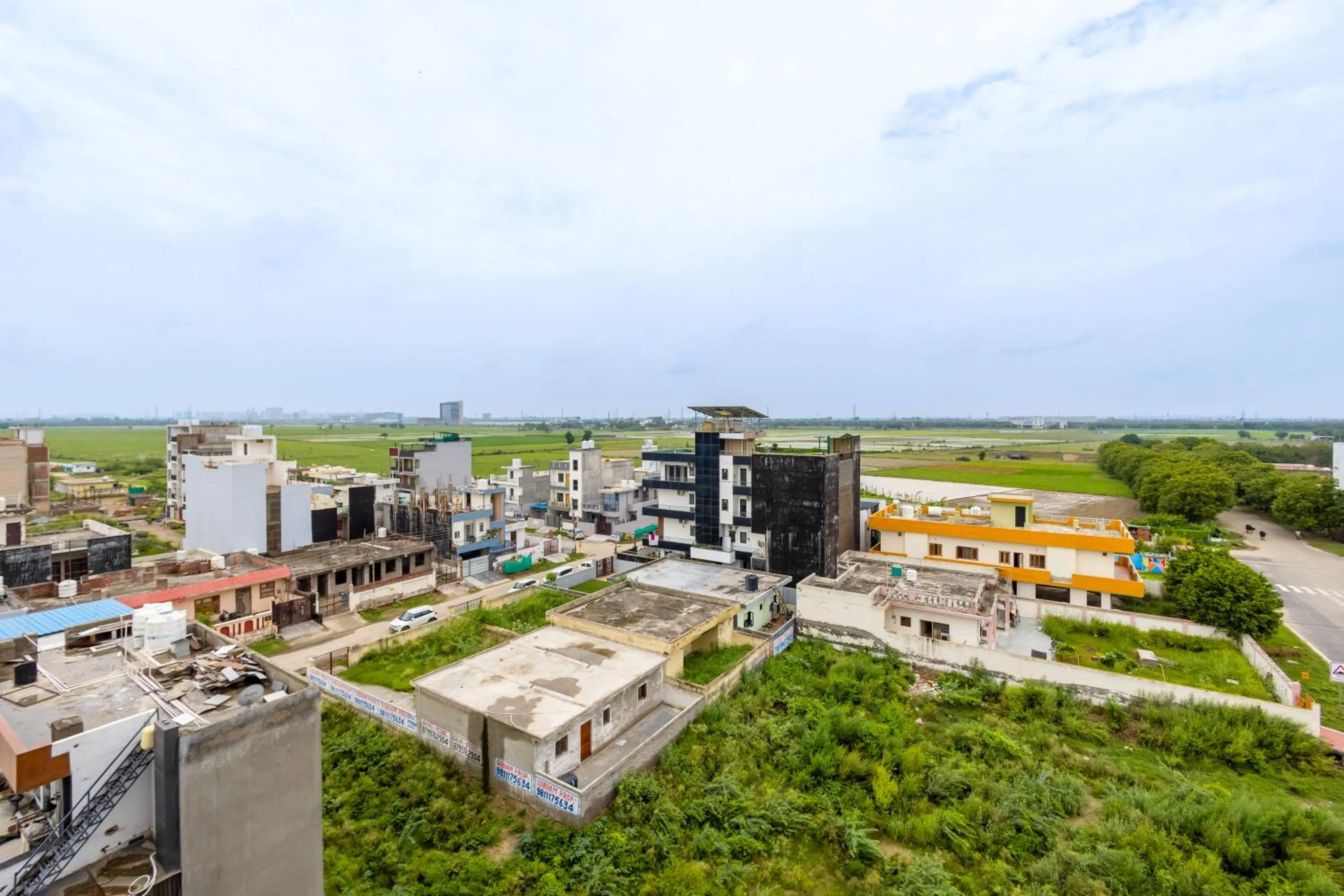 Day in PK Boutique Hotel Noida Expressway