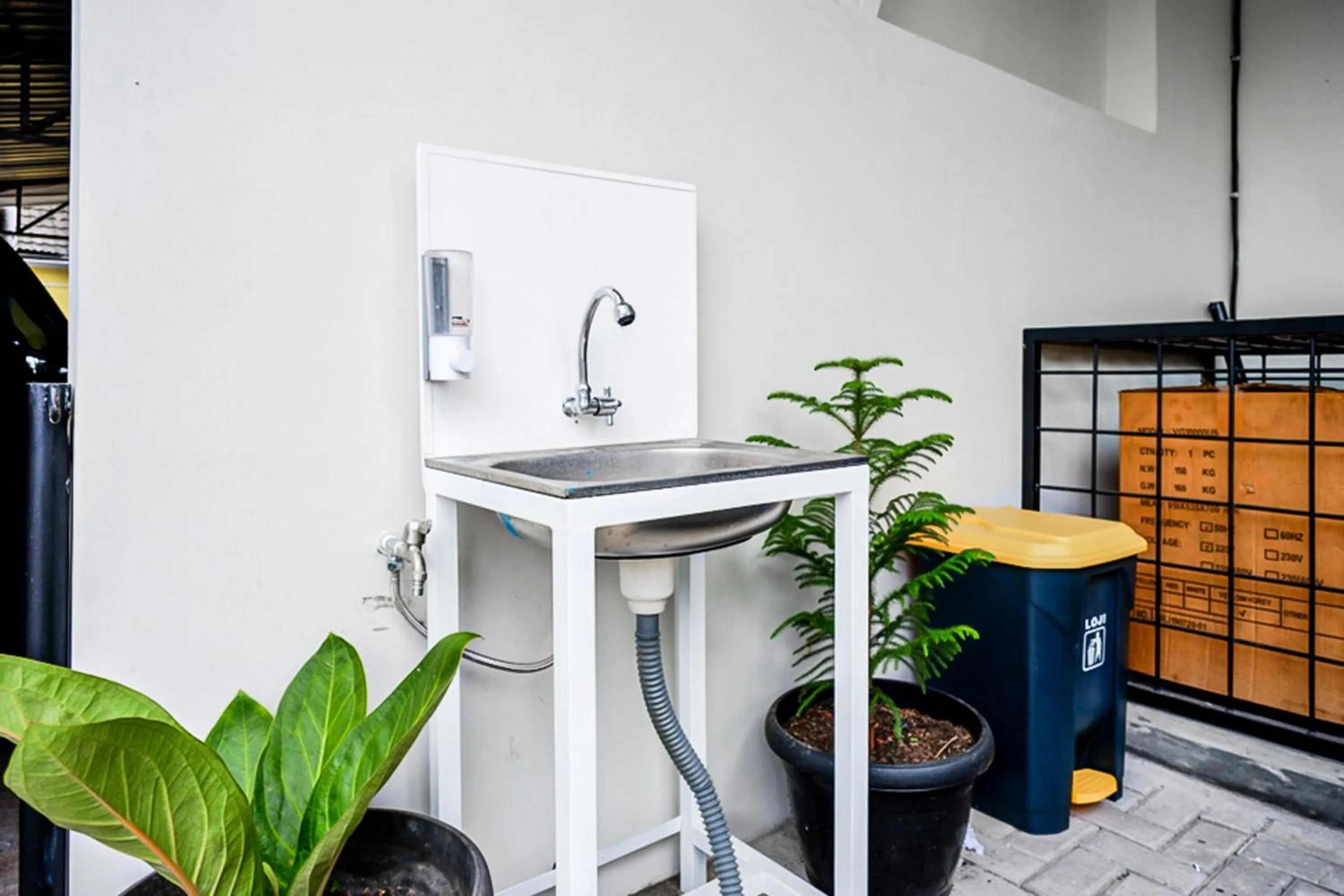 Property building in RedDoorz near Sleman City Hall 2