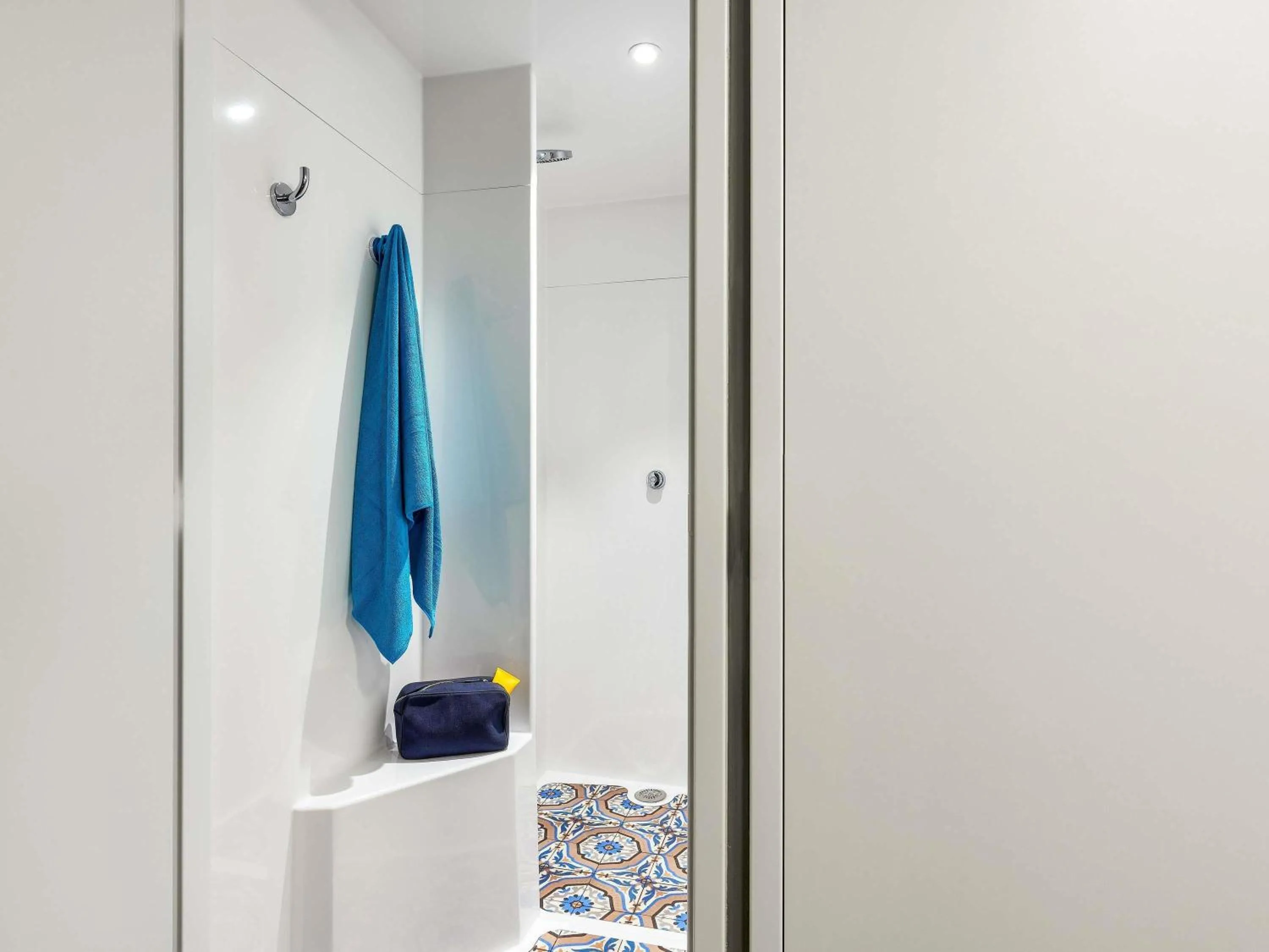 Bedroom in HOTELF1 Le Havre Est - Gonfreville