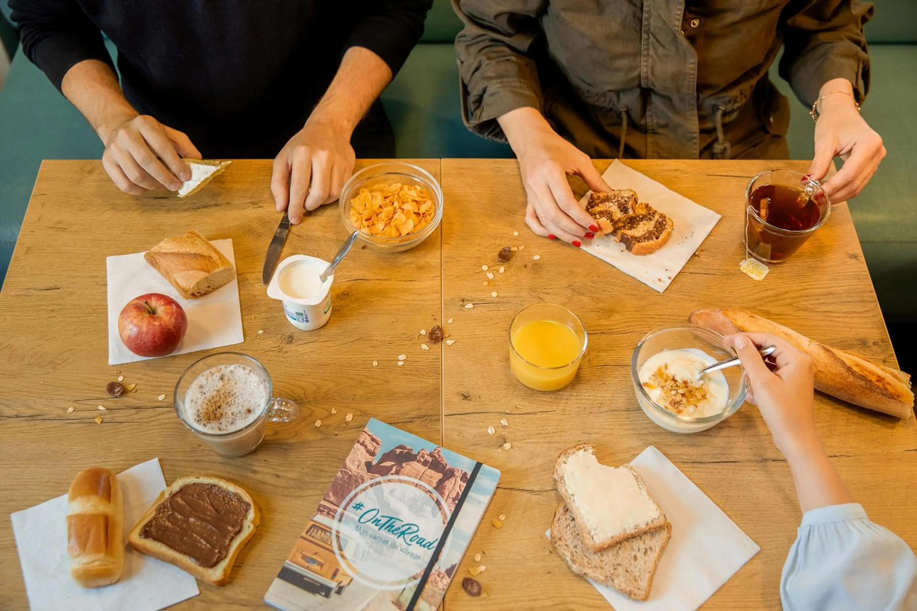 Food and drinks in HOTELF1 Le Havre Est - Gonfreville