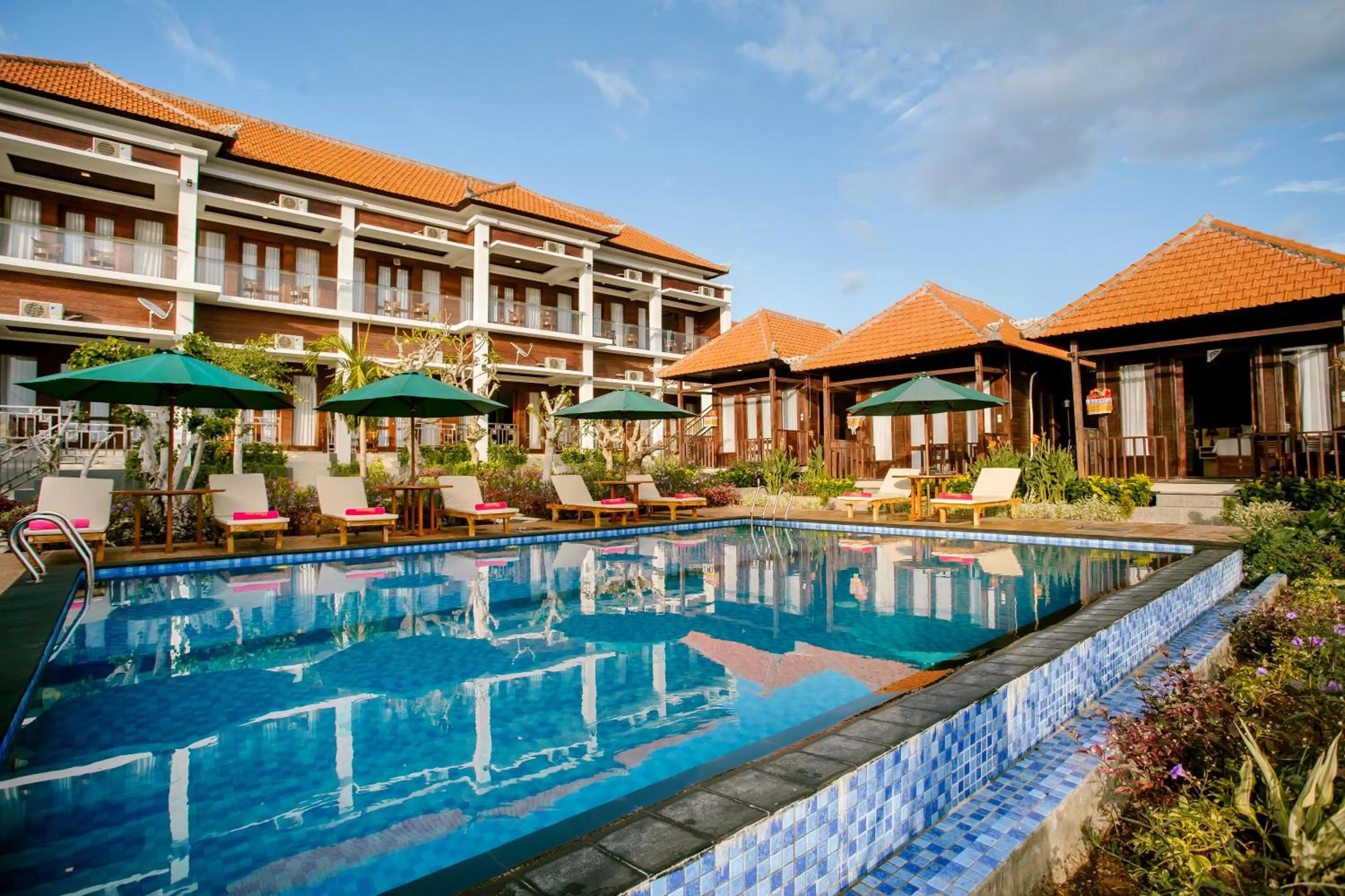 Property building in Nusa Sedayu Hotel By Ocean View