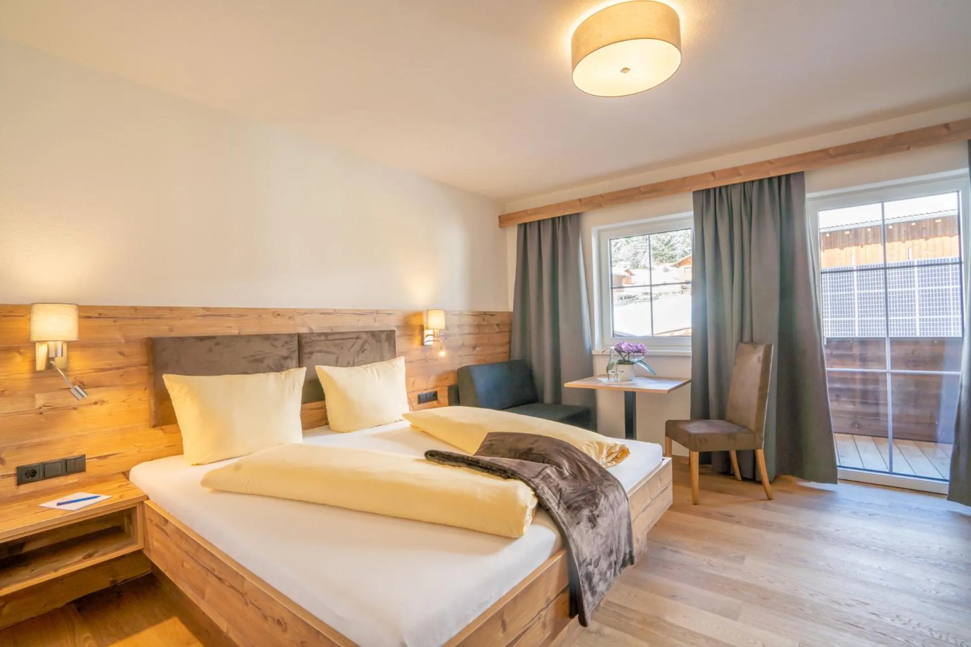 Photo of the whole room, Bed in Hotel Bergmahd