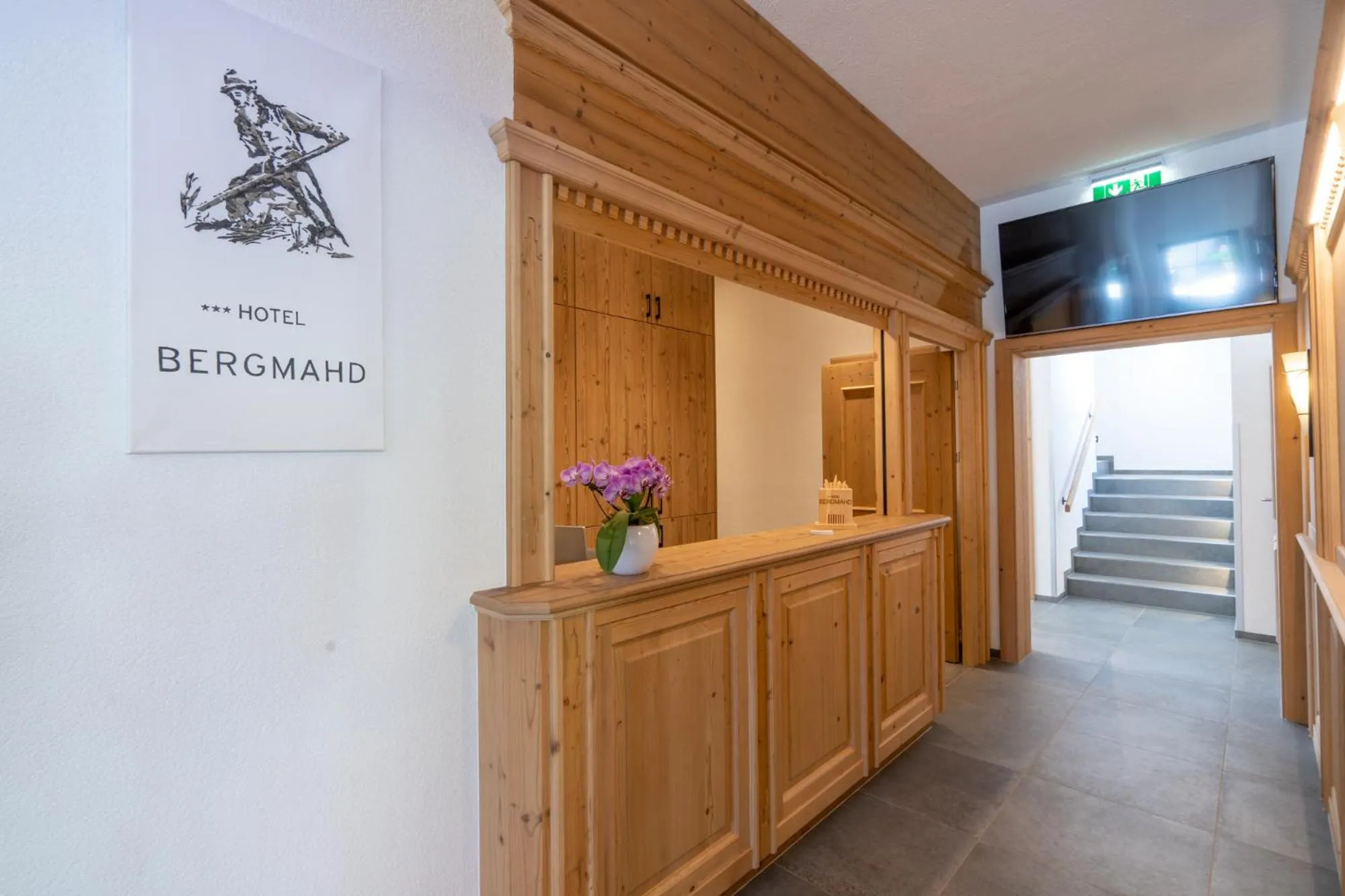 Lobby or reception in Hotel Bergmahd