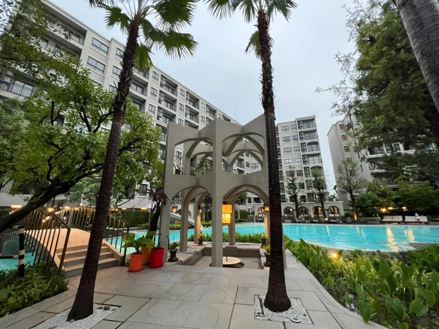 Property building in La Casita Huahin by Ying