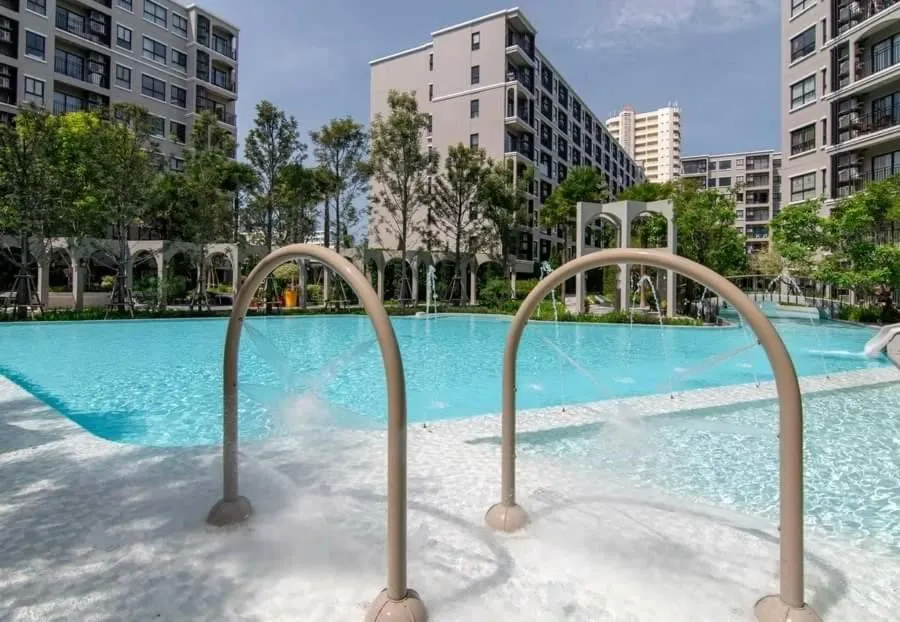 Property building in La Casita Huahin by Ying