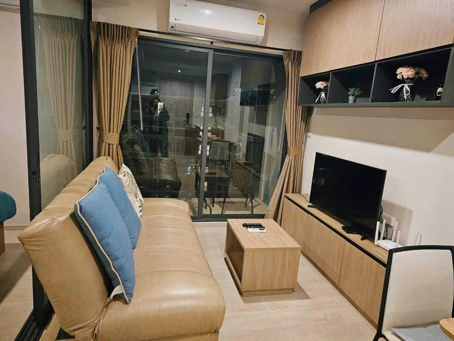 Living room in La Casita Huahin by Ying