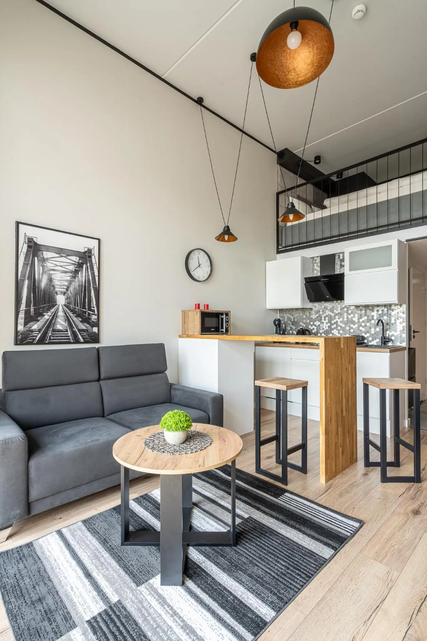 Kitchen or kitchenette in RentPlanet - Apartamenty Zarembowicza