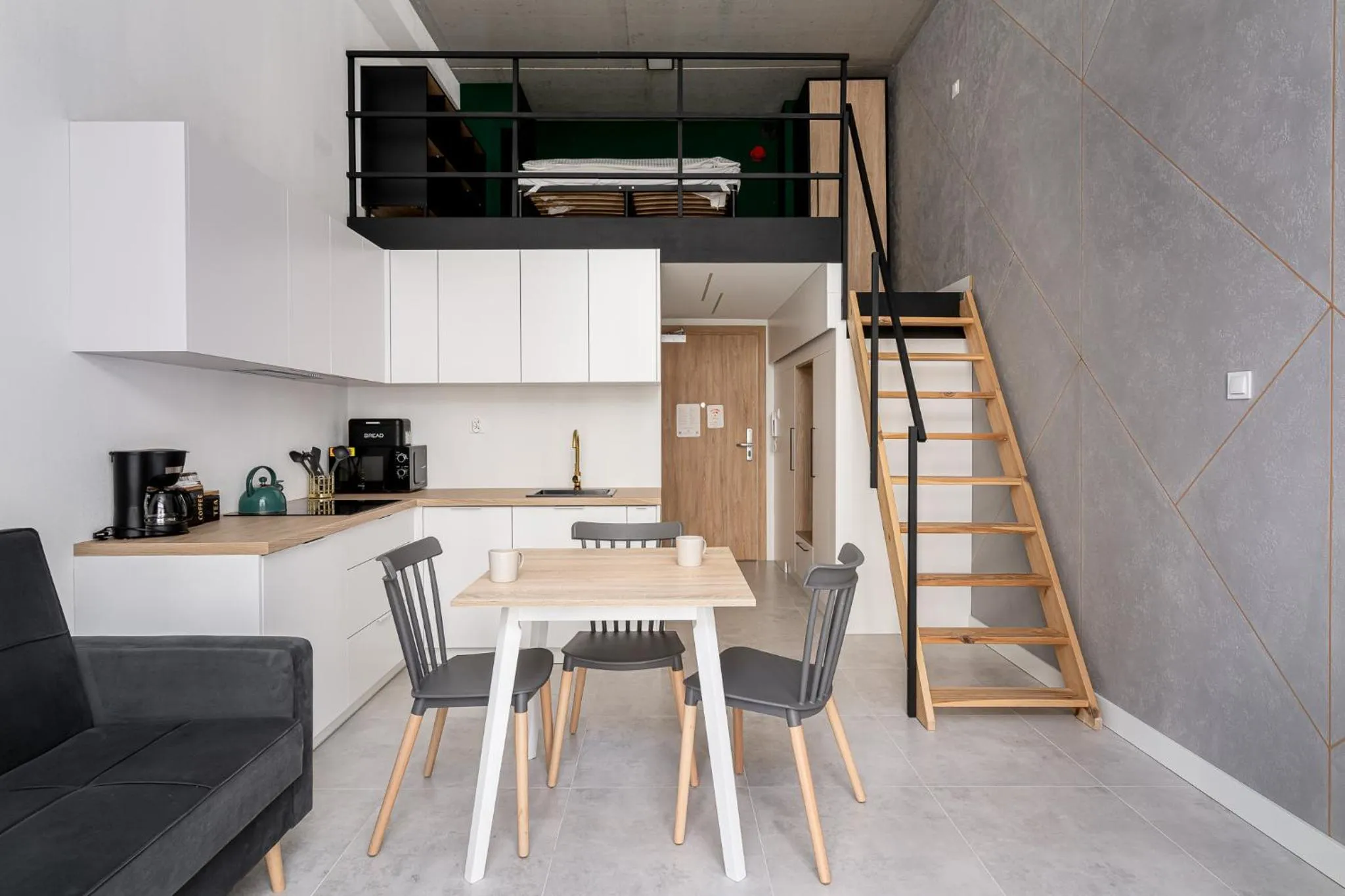 Kitchen or kitchenette in RentPlanet - Apartamenty Zarembowicza