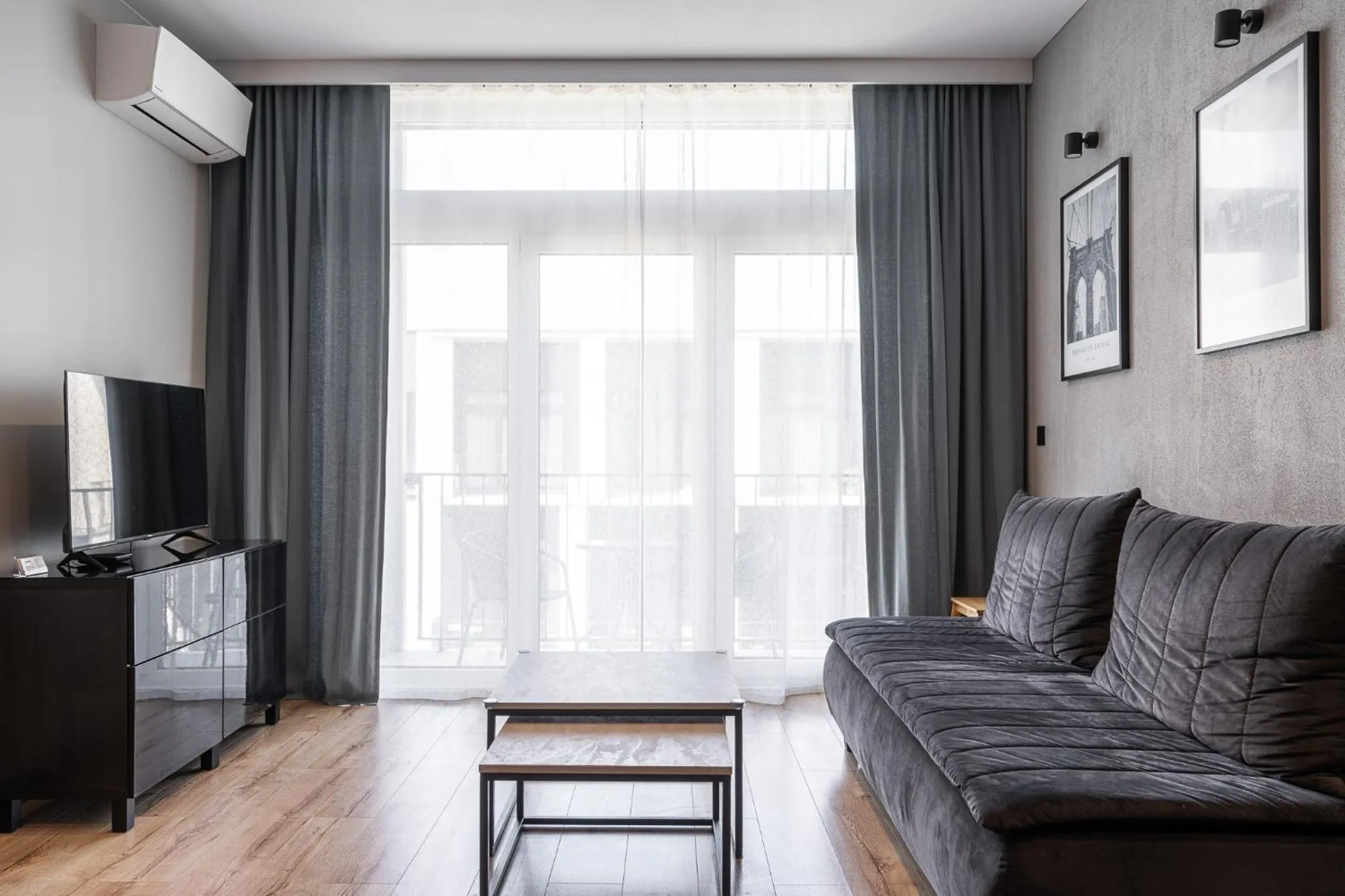 TV and multimedia in RentPlanet - Apartamenty Zarembowicza