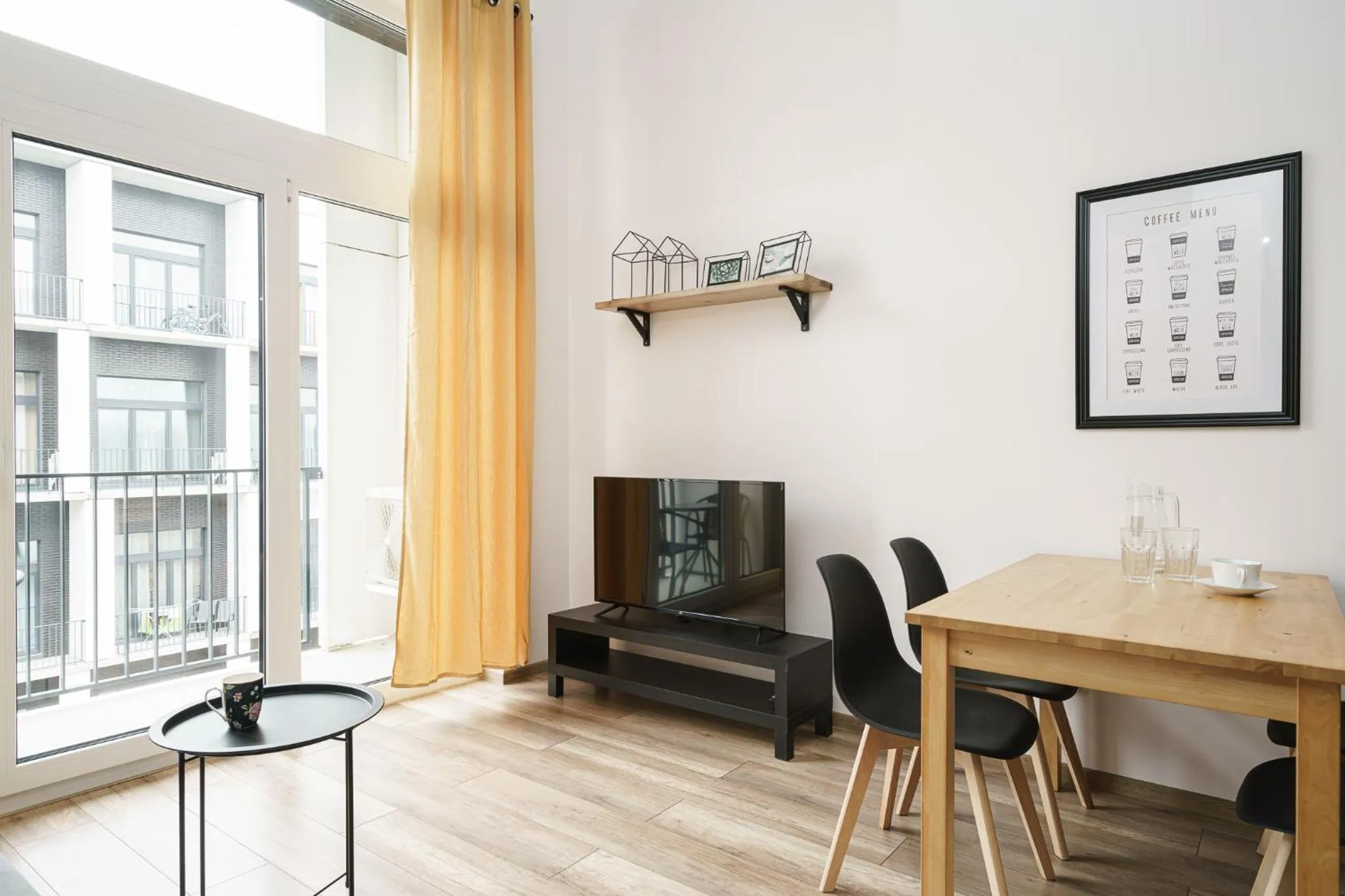 Living room in RentPlanet - Apartamenty Zarembowicza