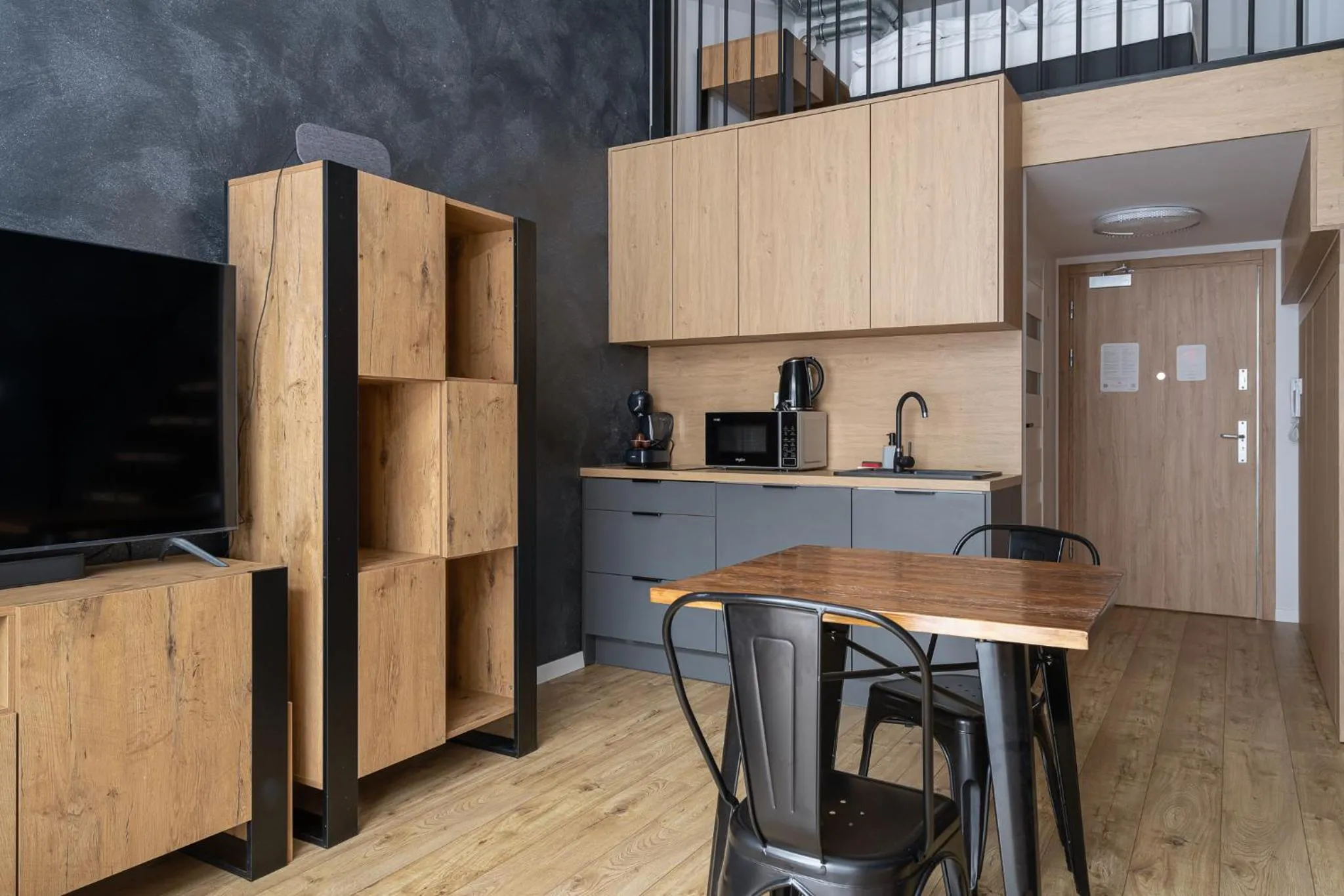 Kitchen or kitchenette in RentPlanet - Apartamenty Zarembowicza