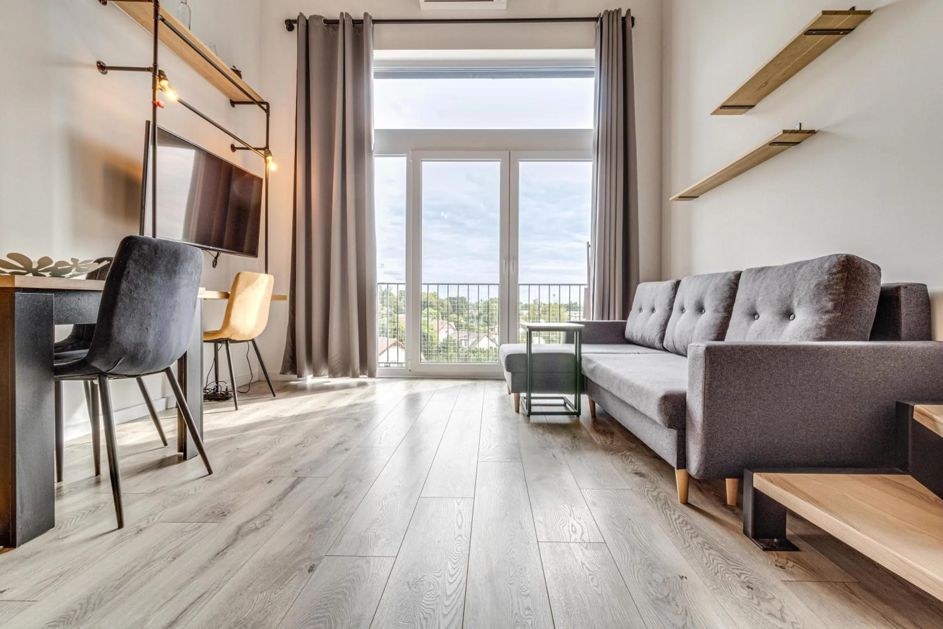 Living room in RentPlanet - Apartamenty Zarembowicza