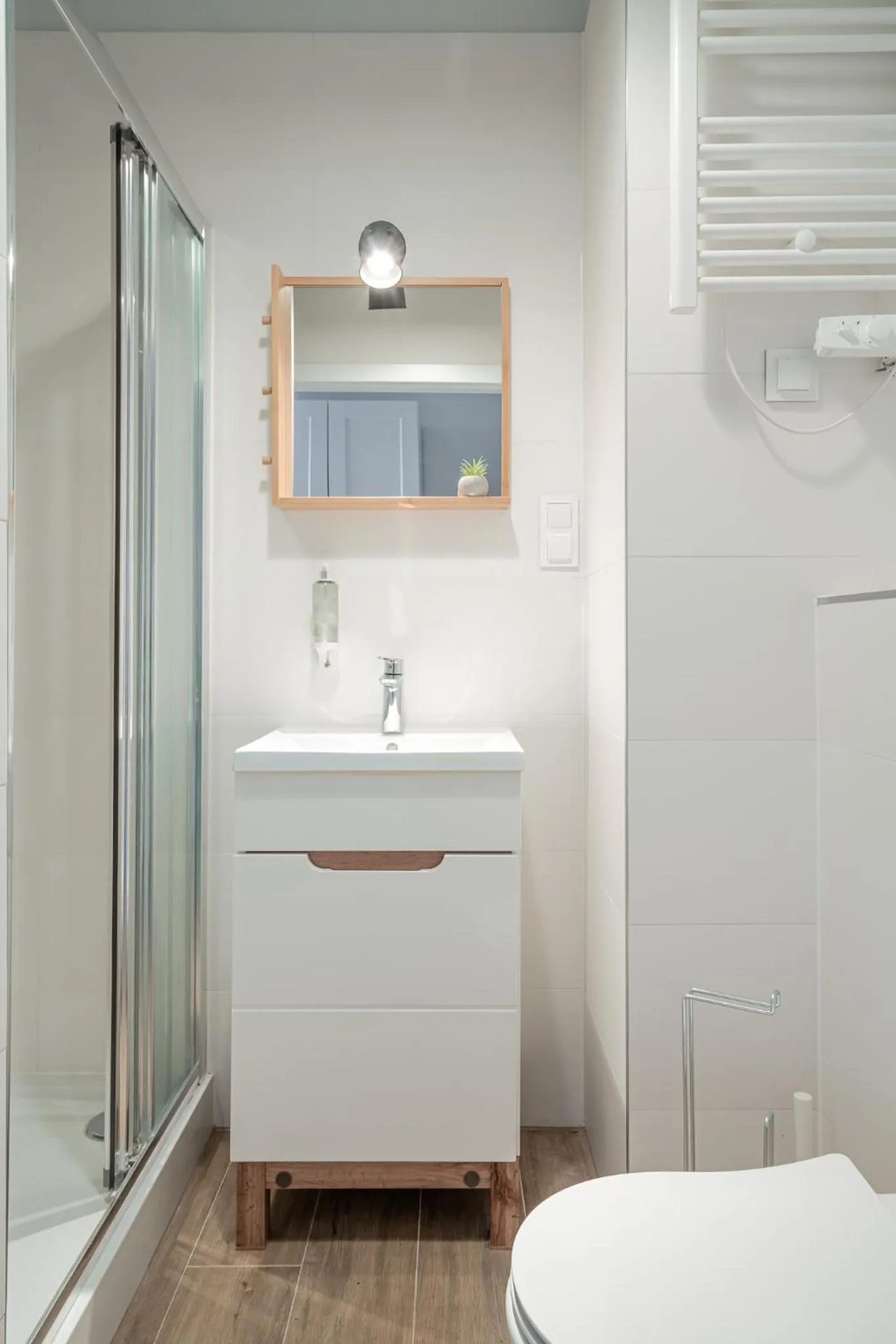 Bathroom in RentPlanet - Apartamenty Zarembowicza