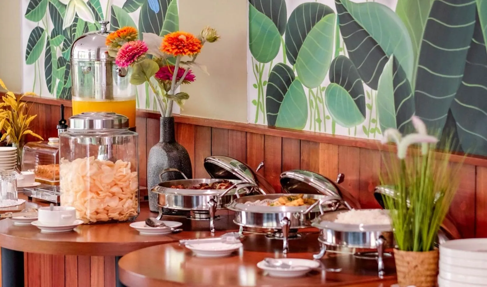 Food in Hotel Youstay Semarang by Sinergi