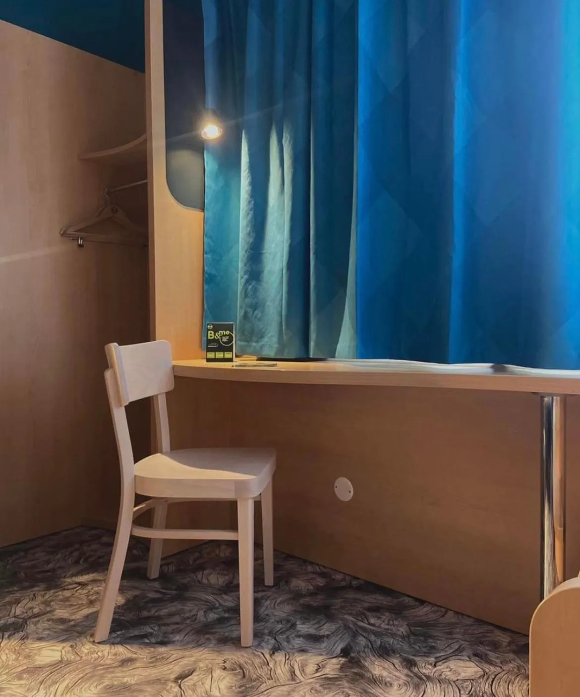 Bedroom in B&B HOTEL Amiens Centre Cathédrale