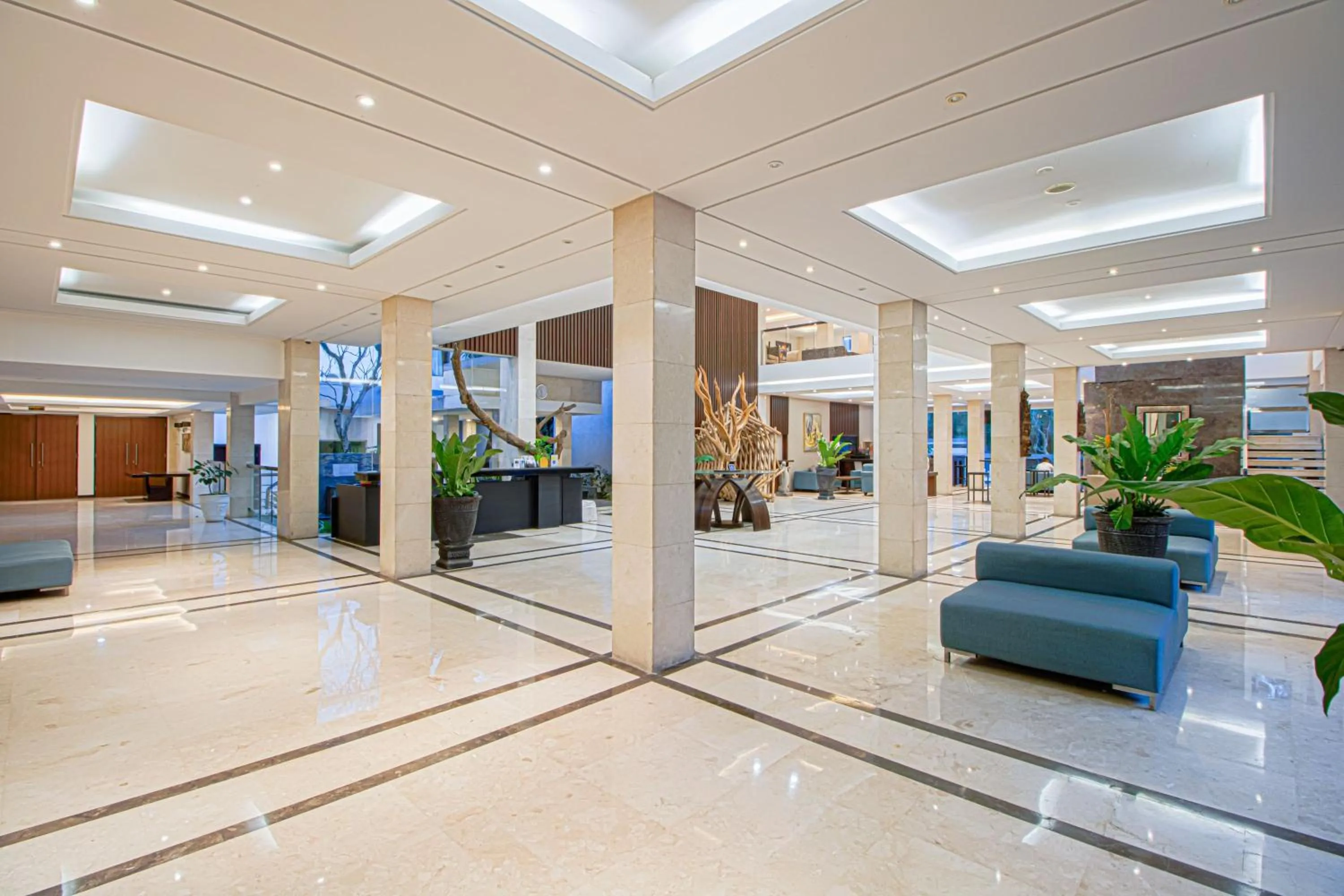 Lobby or reception in Grand Arjuna Hotel